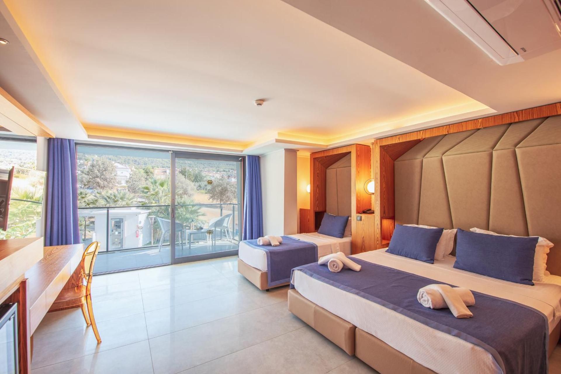 Double Room with Pool View