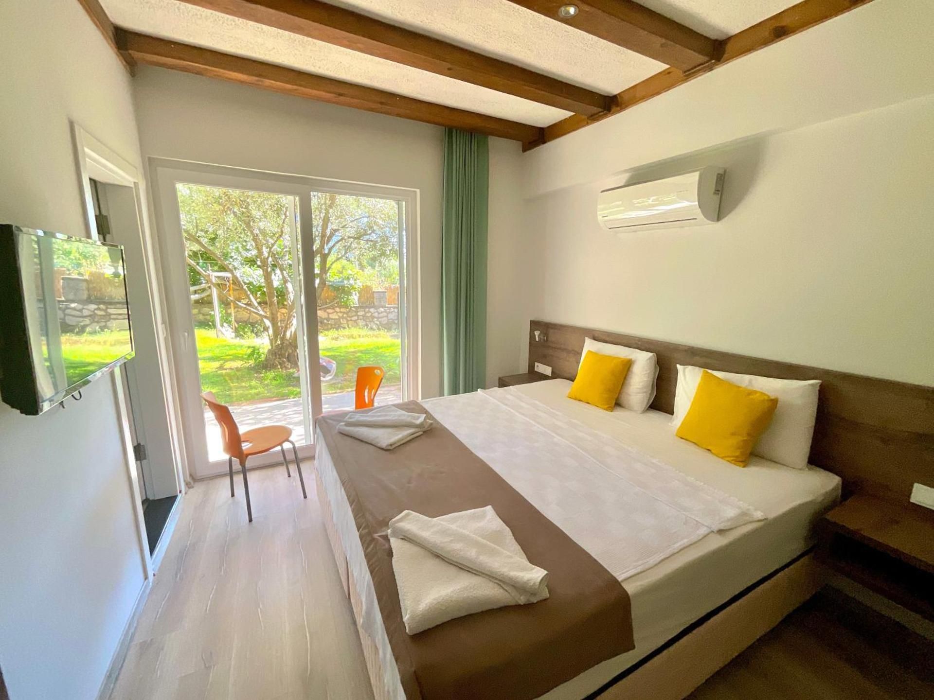 Economy Double or Twin Room