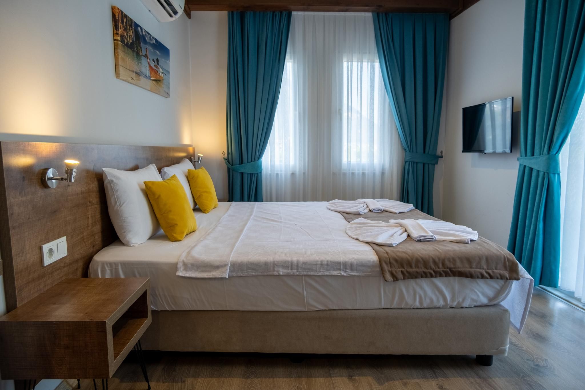 Single Standard Room