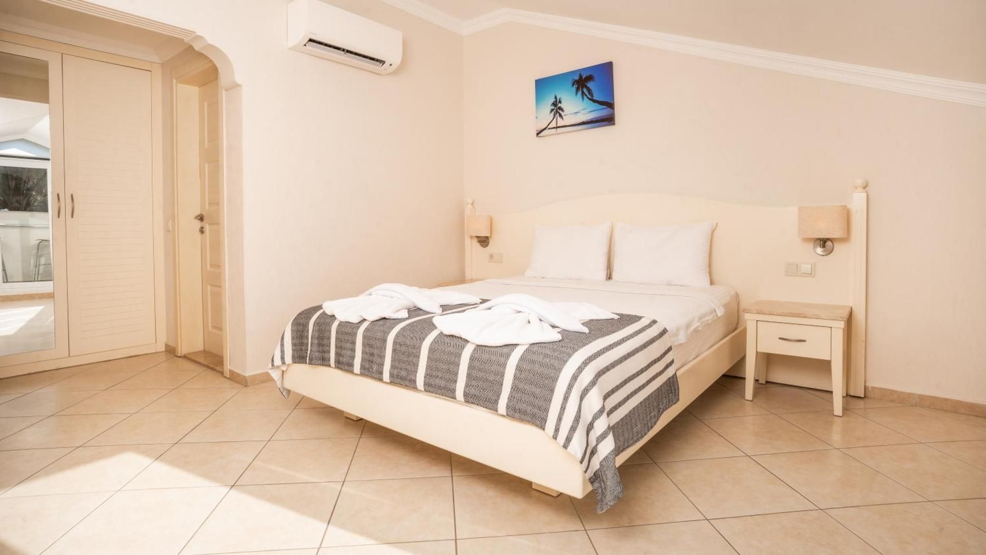 Standard Double or Twin Room