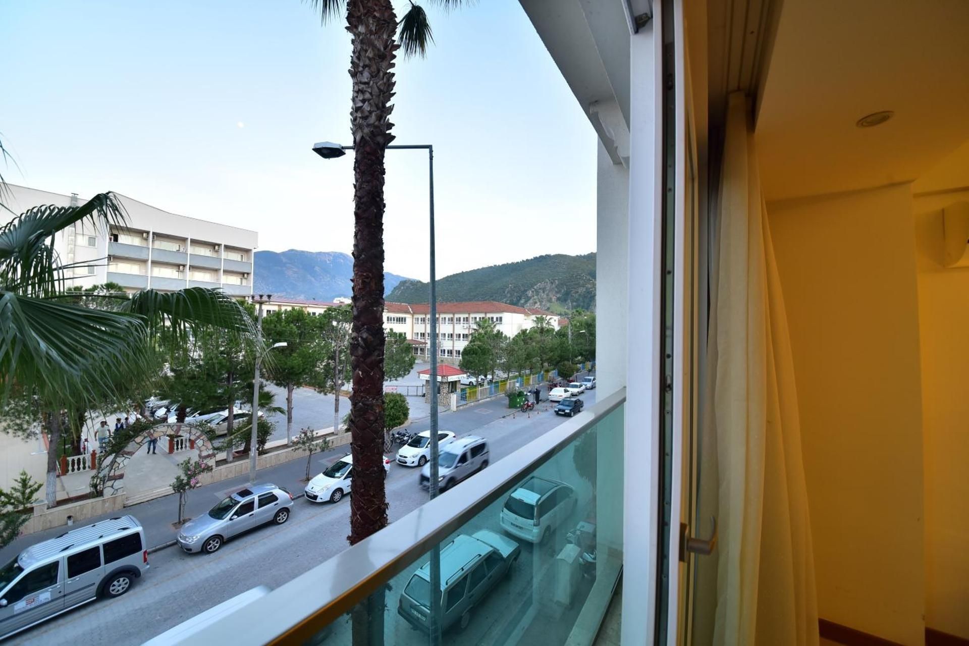 Yeniceri City Hotel Double Room with City View 2