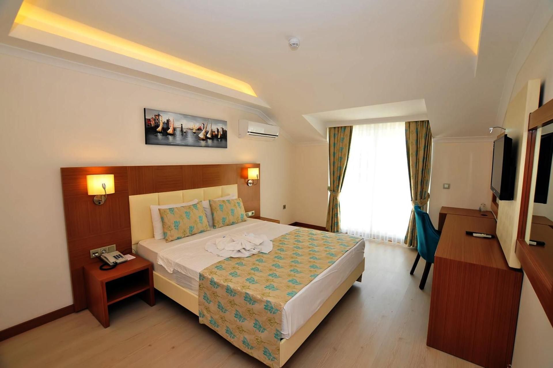 Superior Room with Terrace