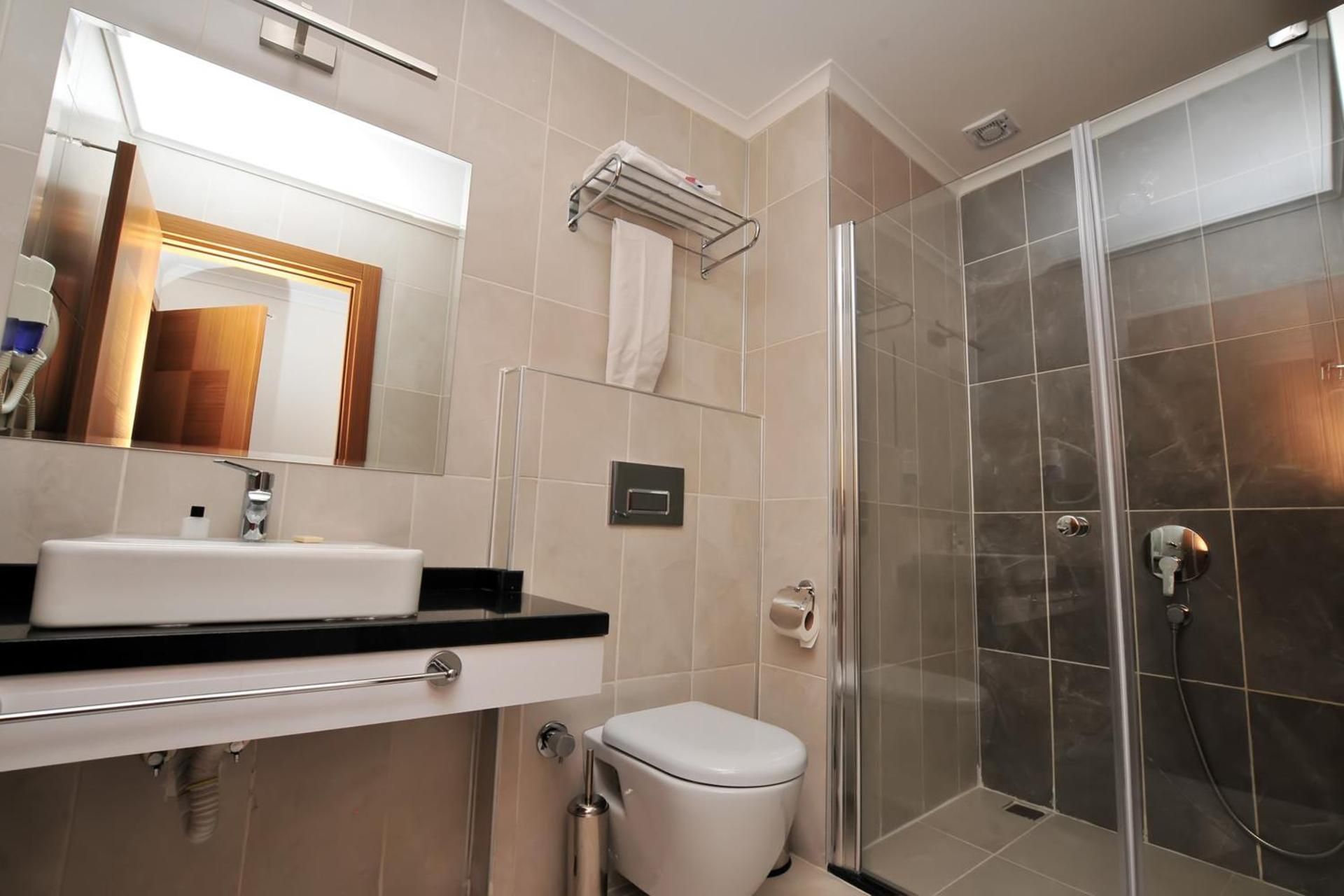 Yeniceri City Hotel Double Room with City View 3