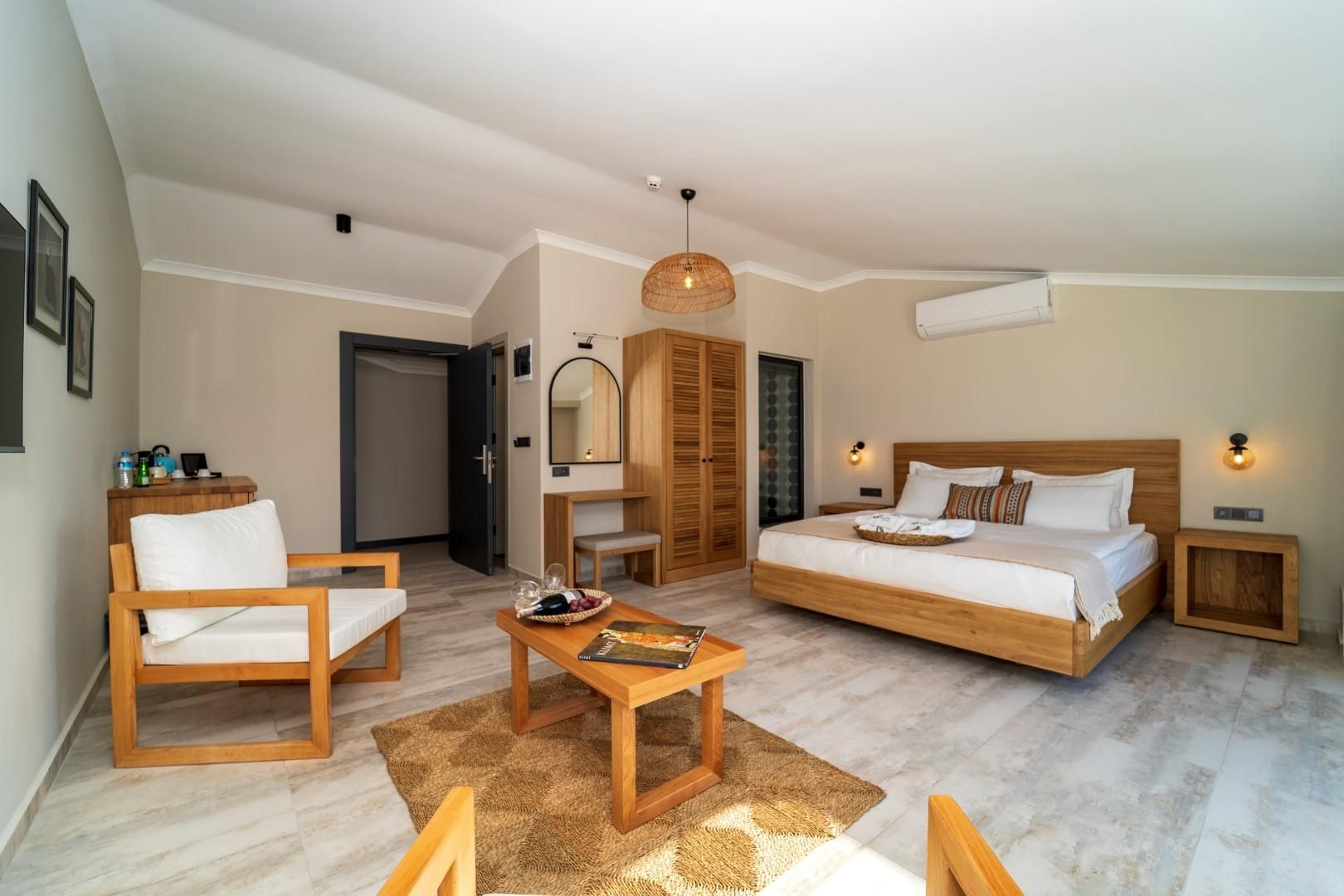 Ancyra Suites Jacuzzi Suite 2