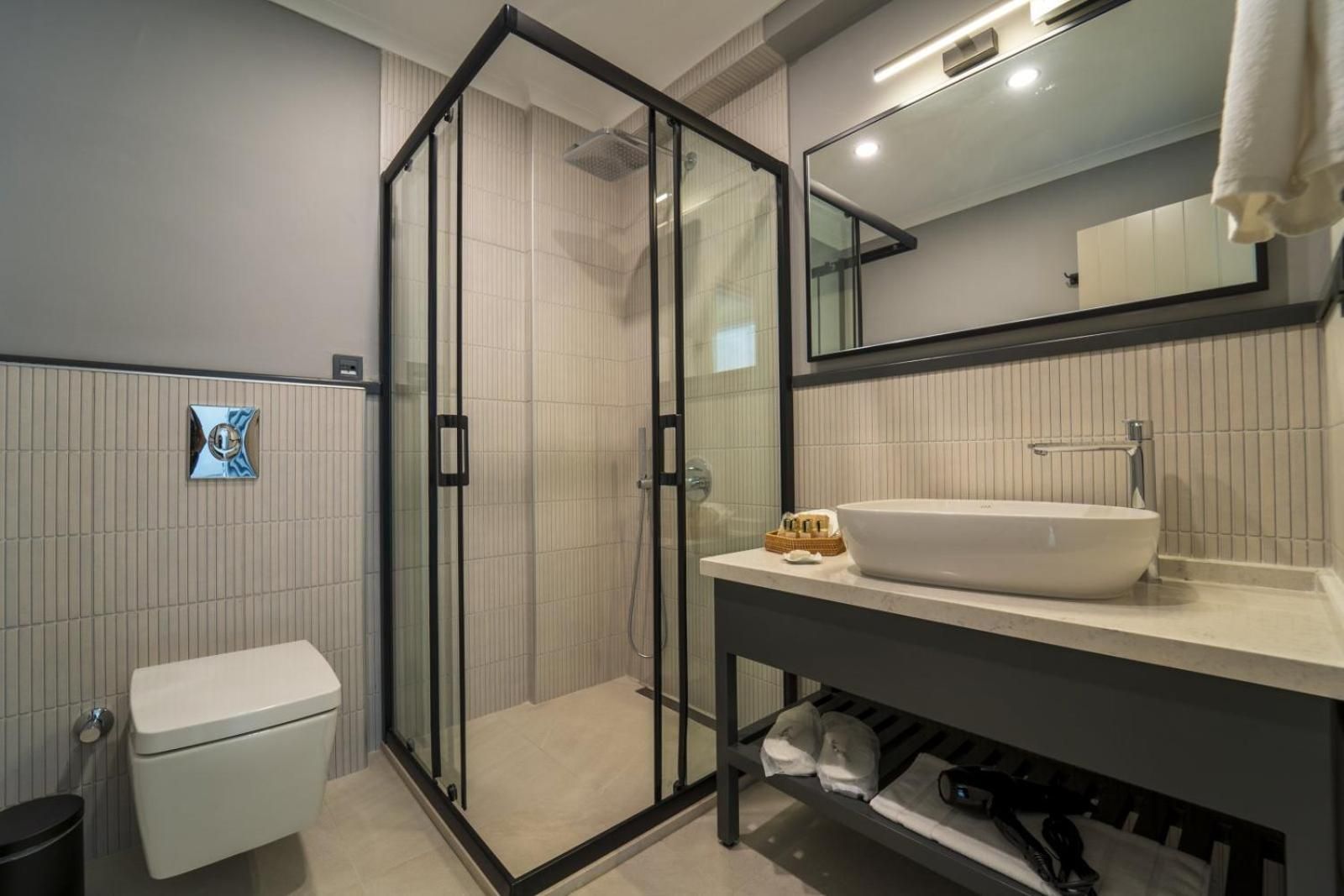 Ancyra Suites Junior Suite with Sea View 3