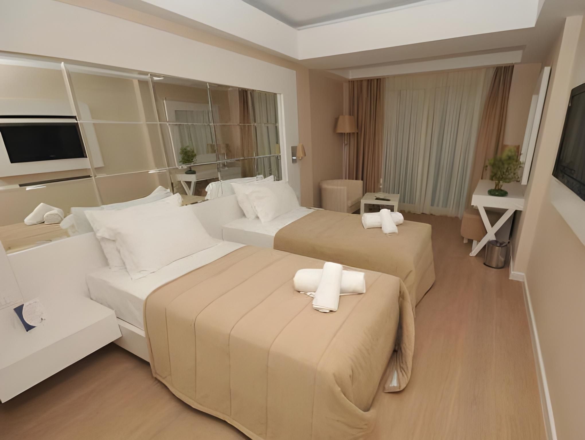 Alesta Yacht Hotel Standard Room