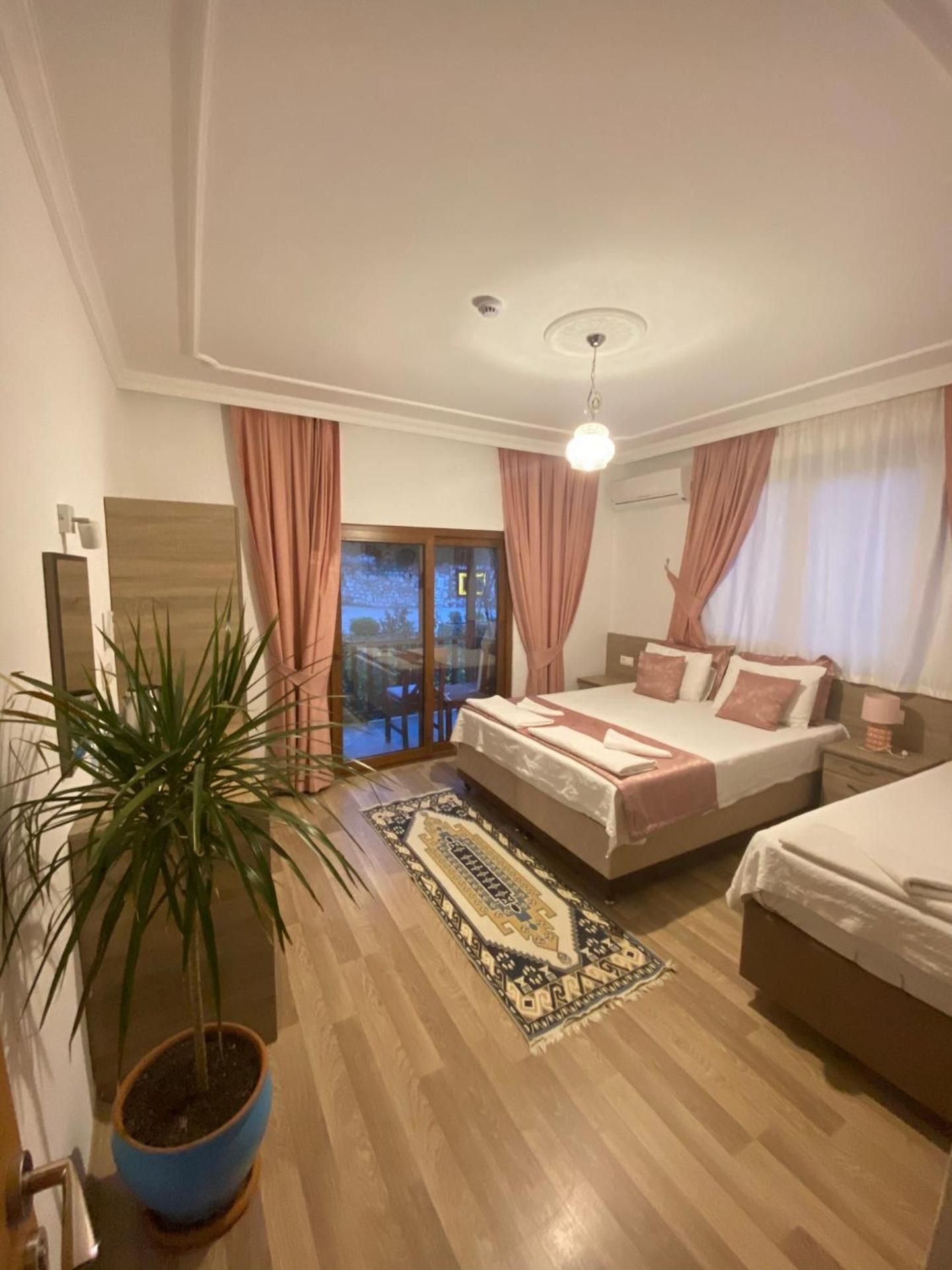 Faralya Misafir Evi Standard Triple Room