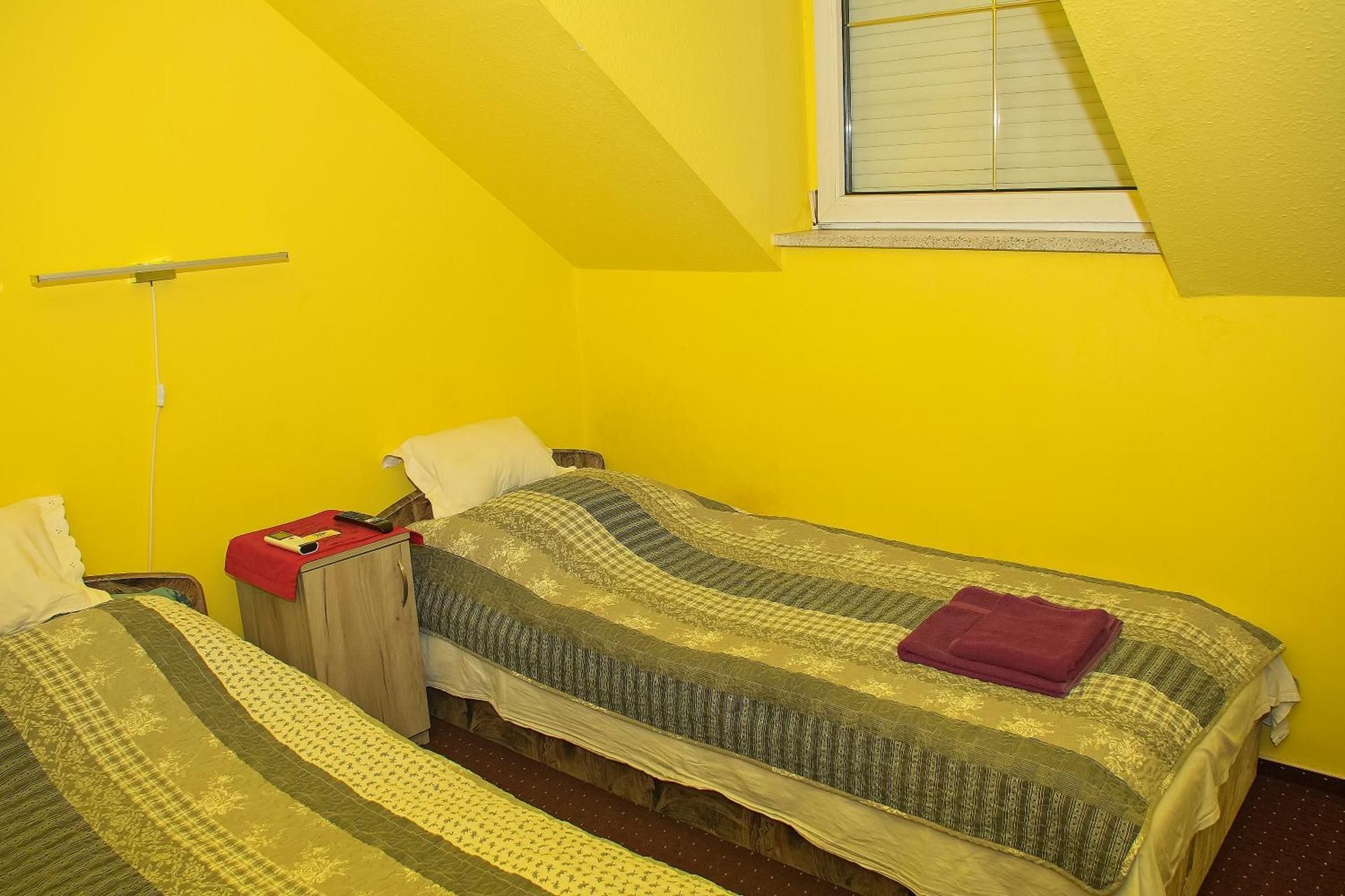 Twin Room with Bathroom