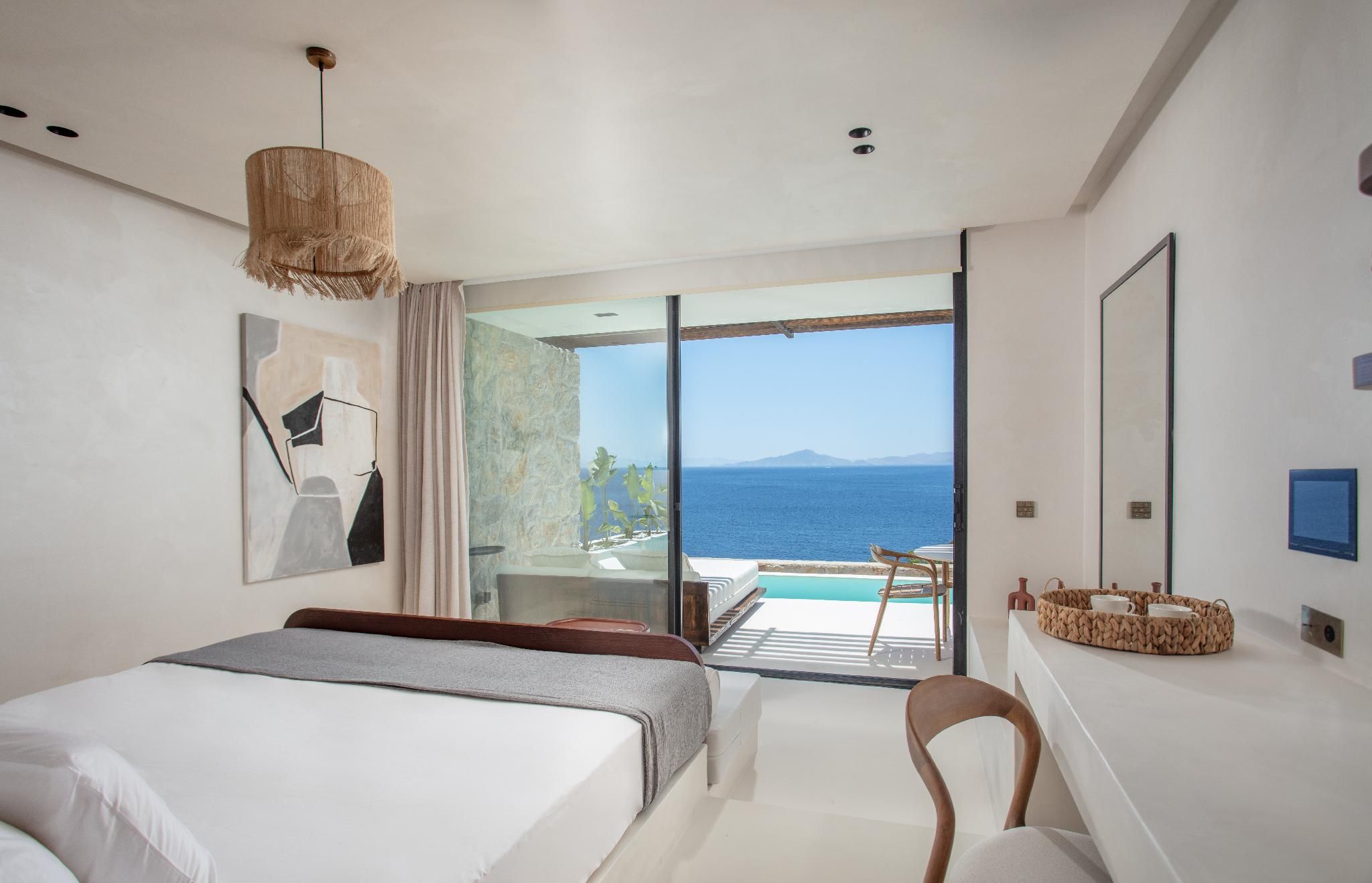 Exclusive Room with Private Pool and Sea View