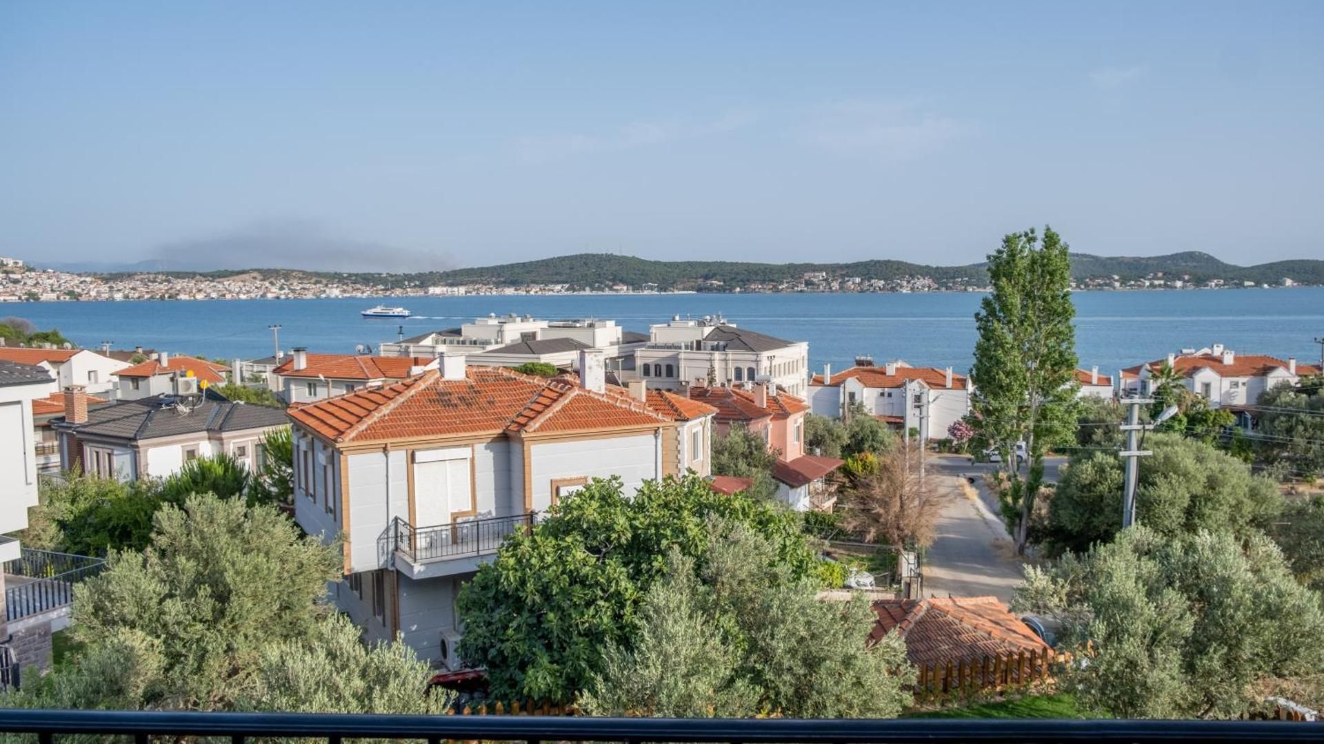 Deluxe Double Room with Balcony and Sea View