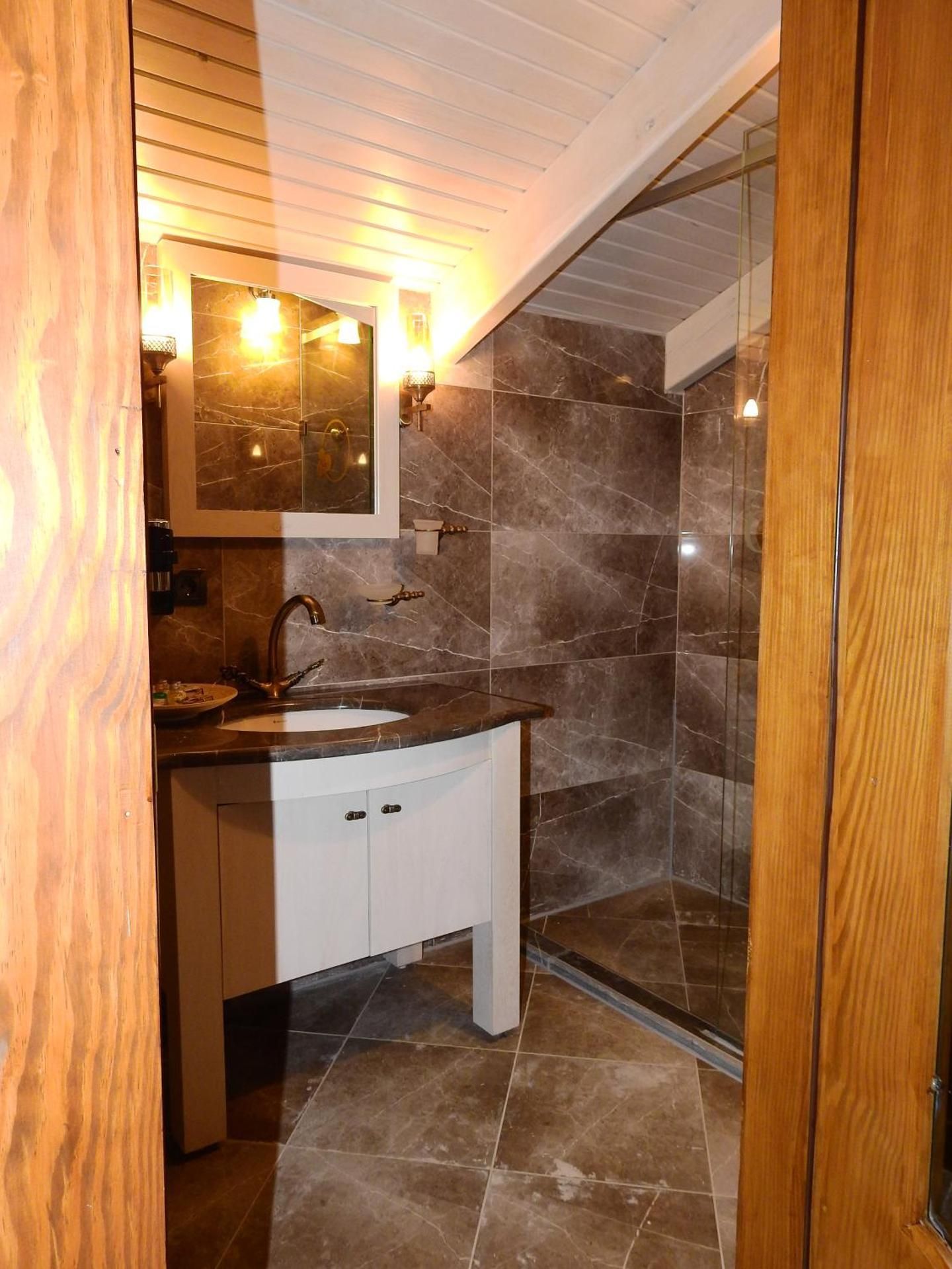 King Suite with Sea View