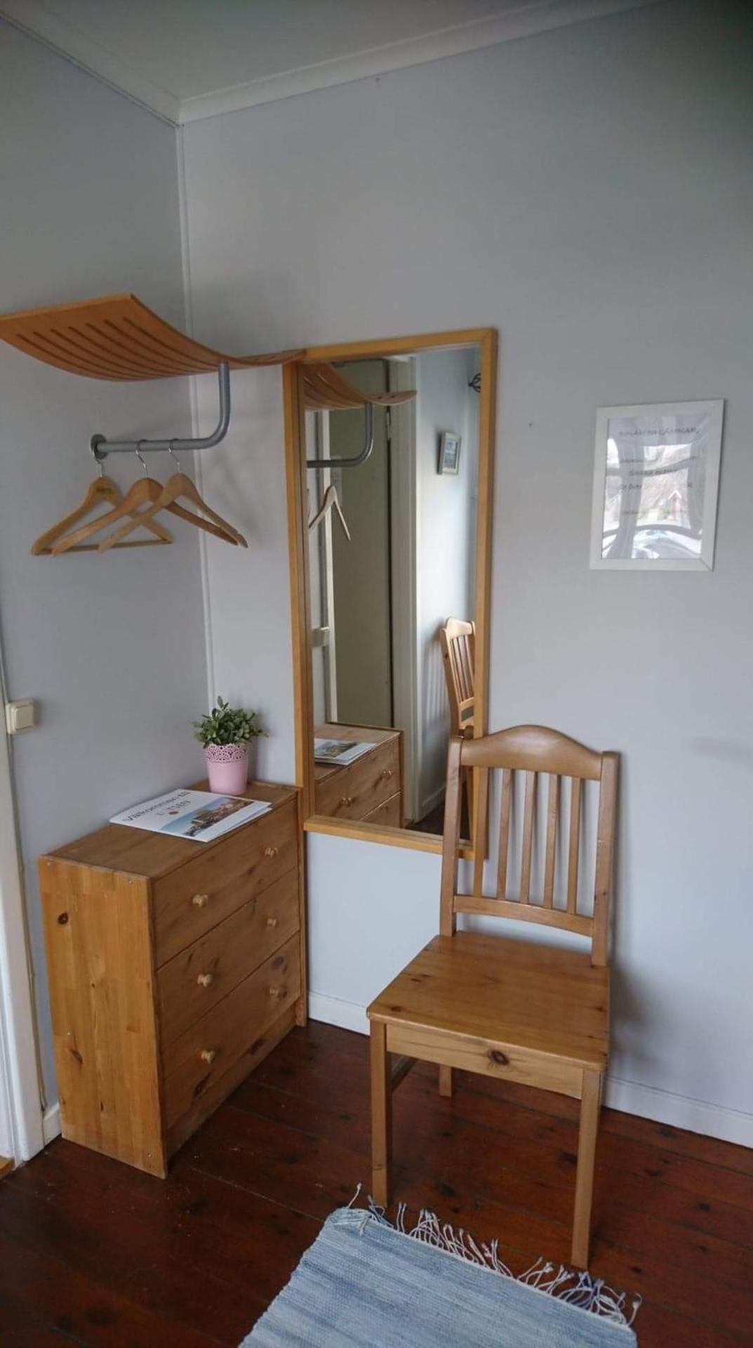 Vandrarhemmet Lotsen Small Twin Room 2