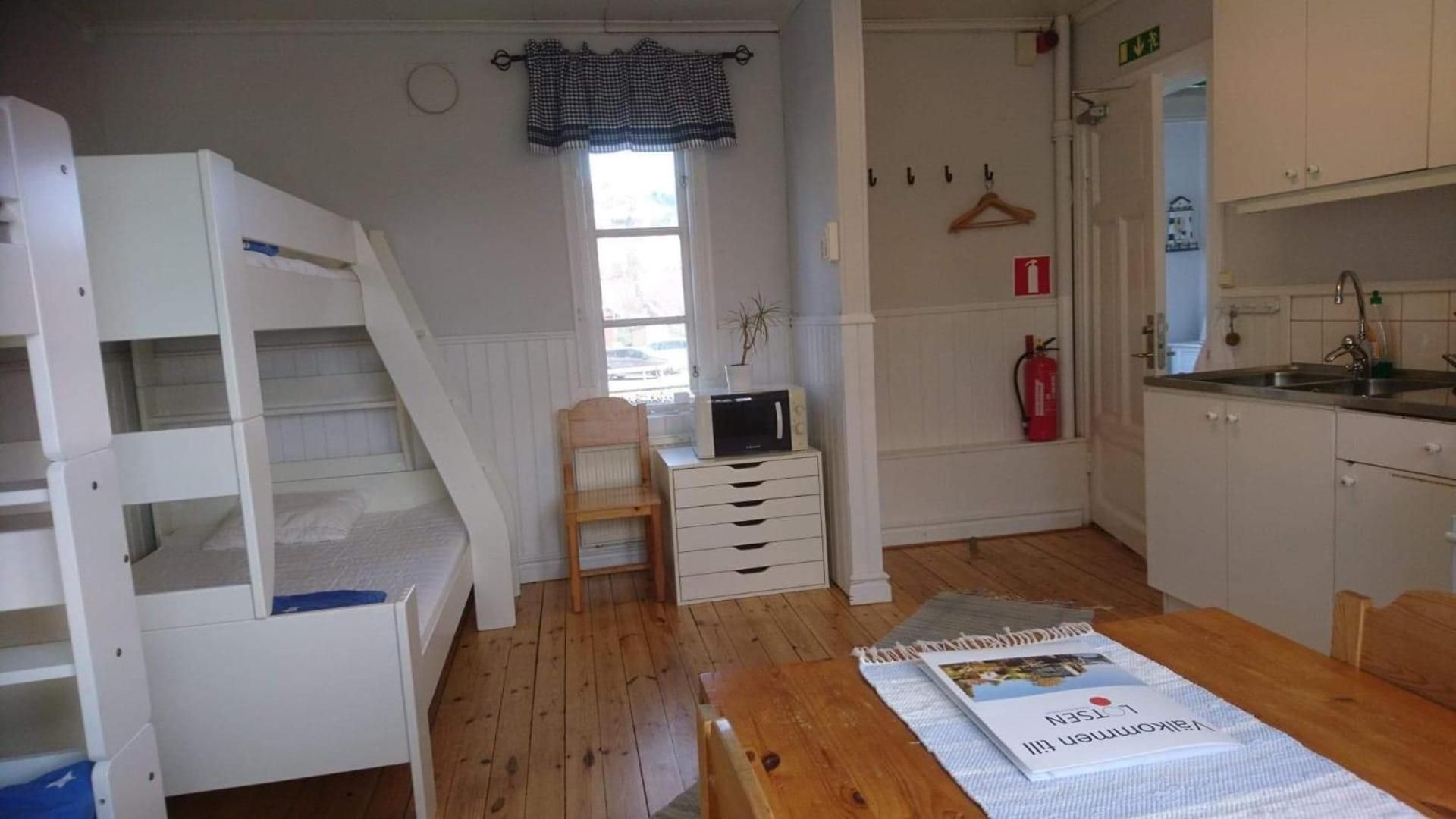 Vandrarhemmet Lotsen Quadruple Room