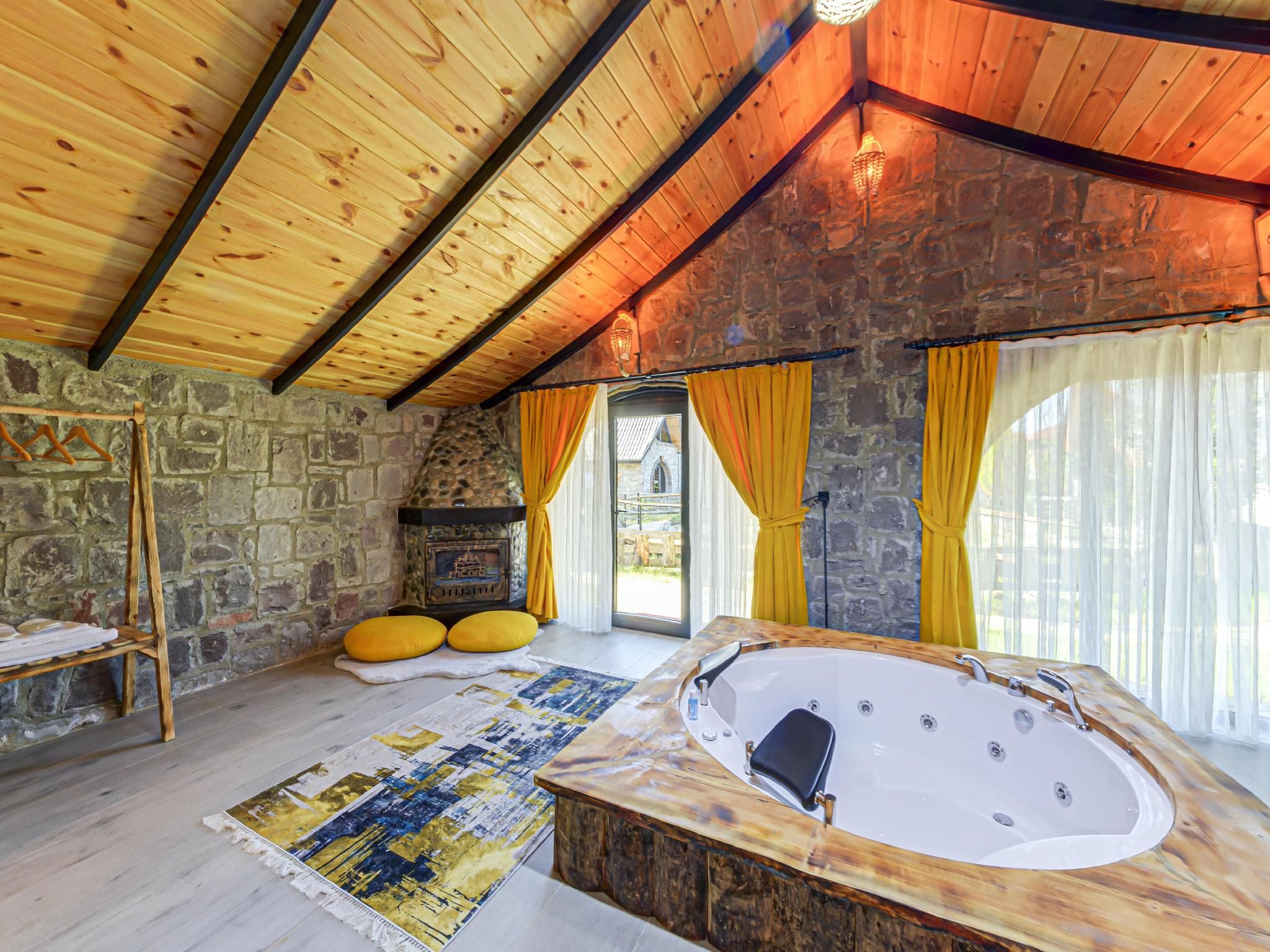 MCORA Tatil Koyu Stone Suite 3