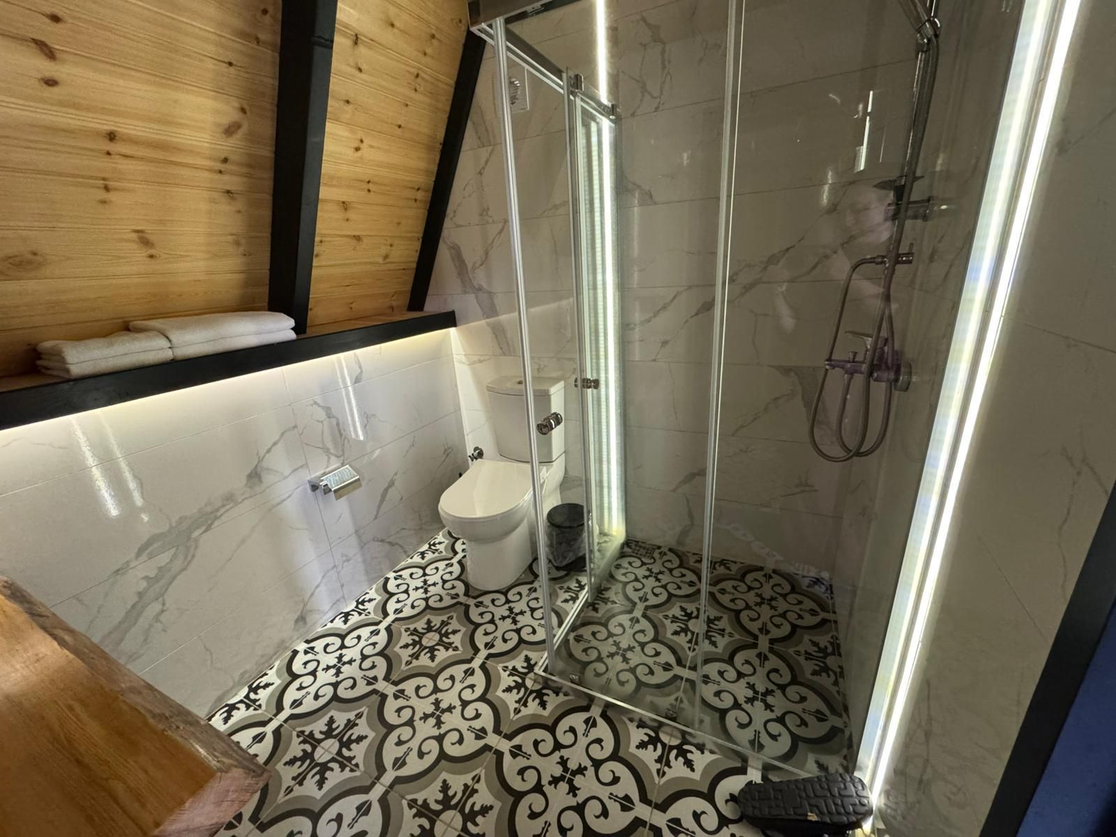 Bungalow Suite
