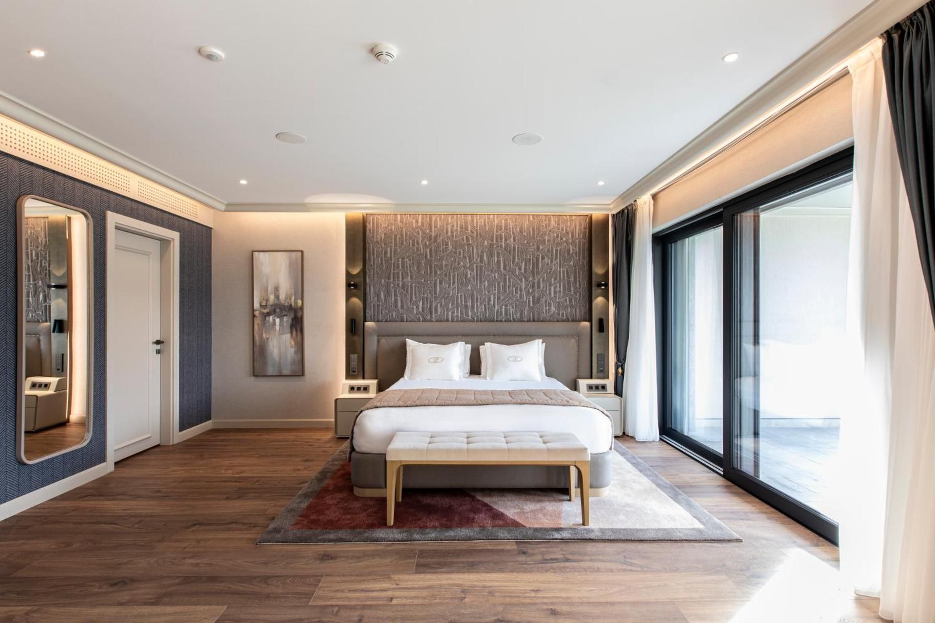 Junior Suite with Terrace