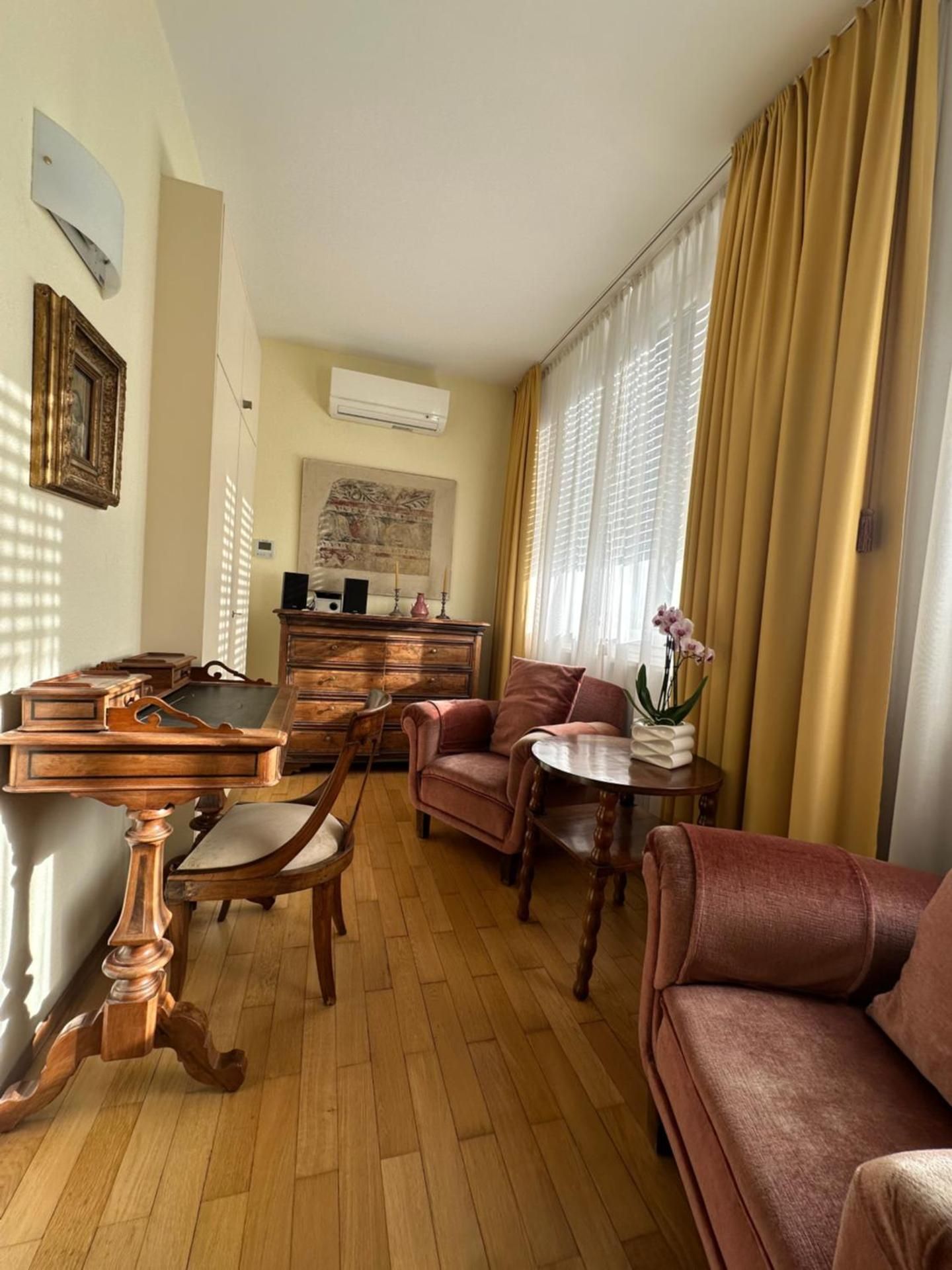 Superior Single Room