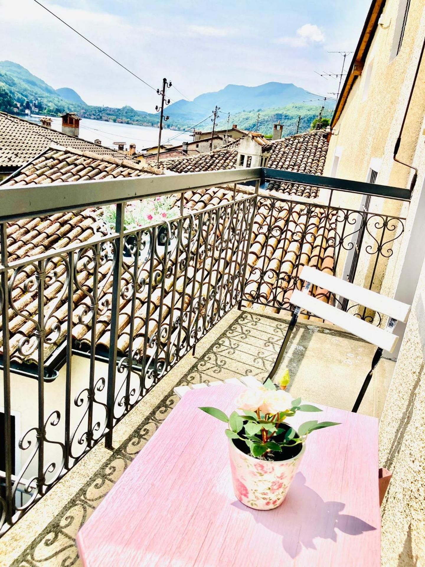 Double Room with Lake View