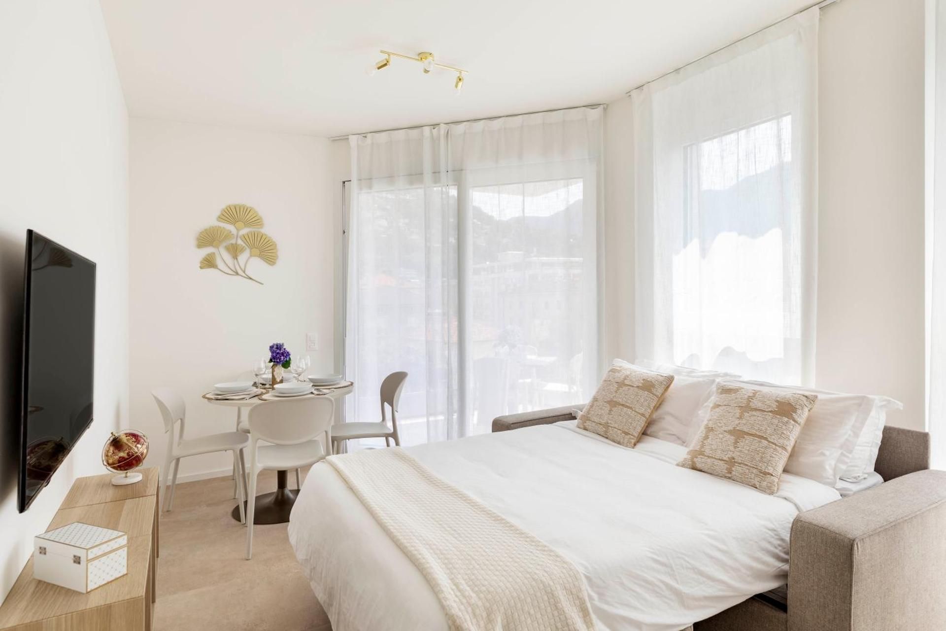 One-Bedroom Apartment with Garden