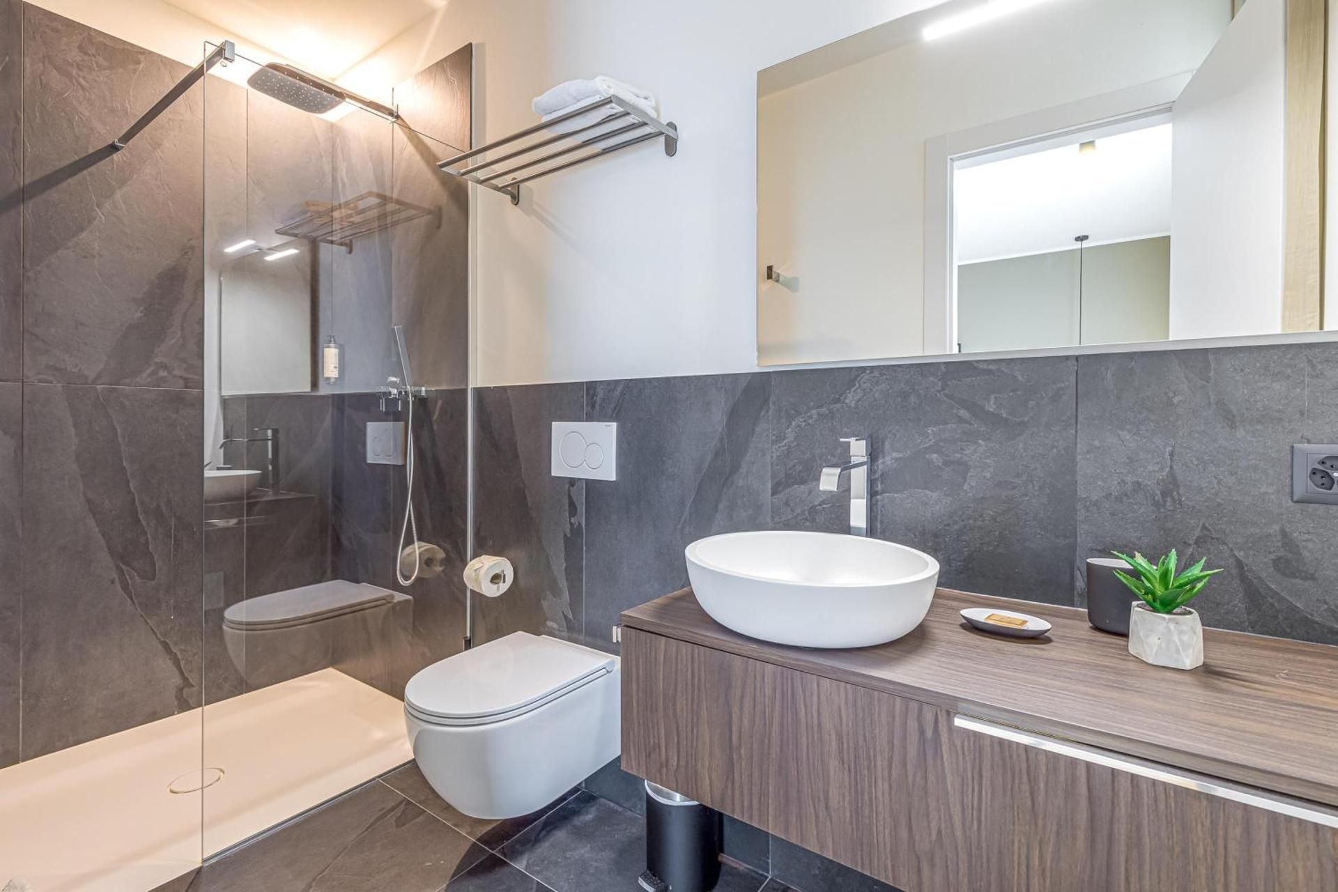 Two Bedroom Apartment with Balcony 2