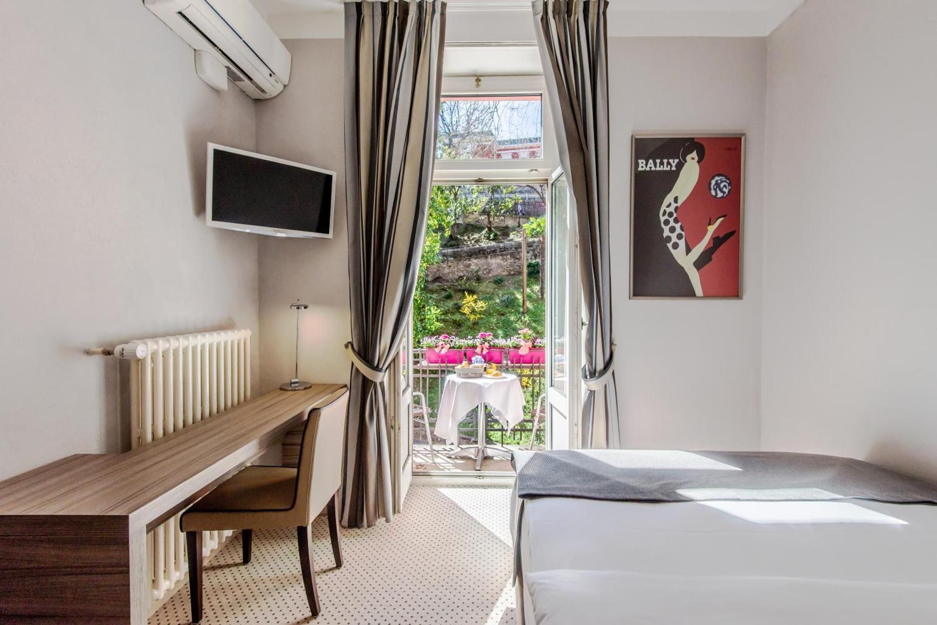 Single Room