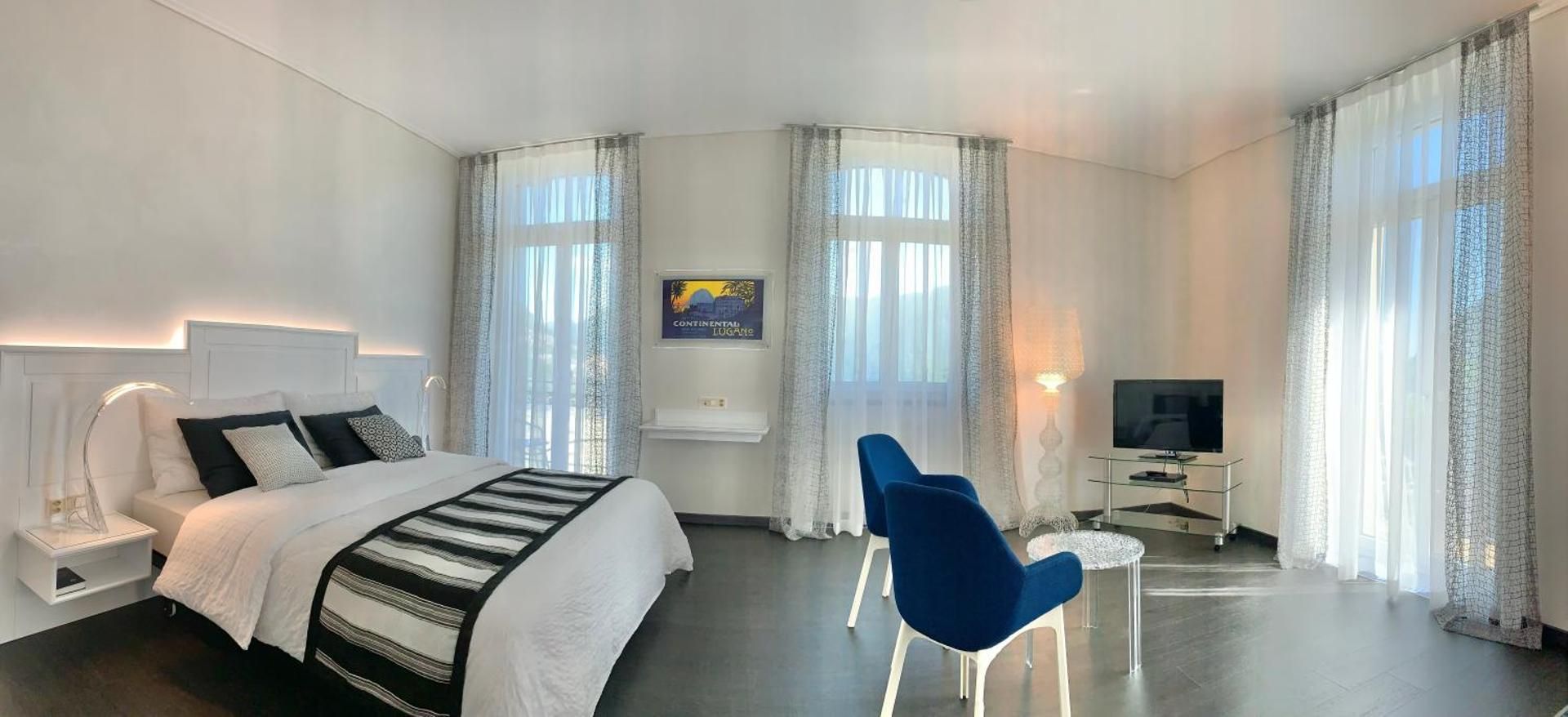 Superior Top Twin Room with Lake View