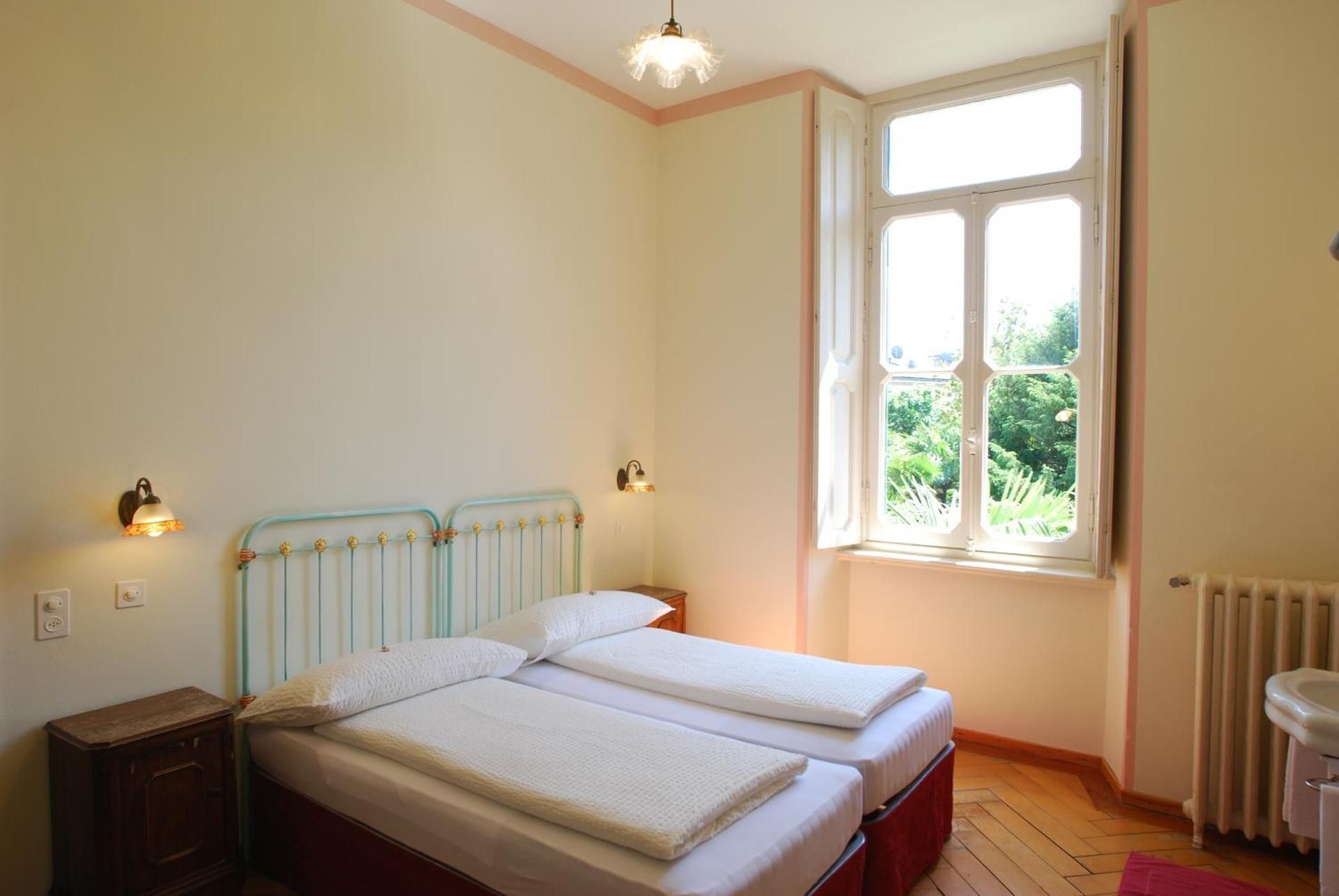 Twin Room with Shared Bathroom