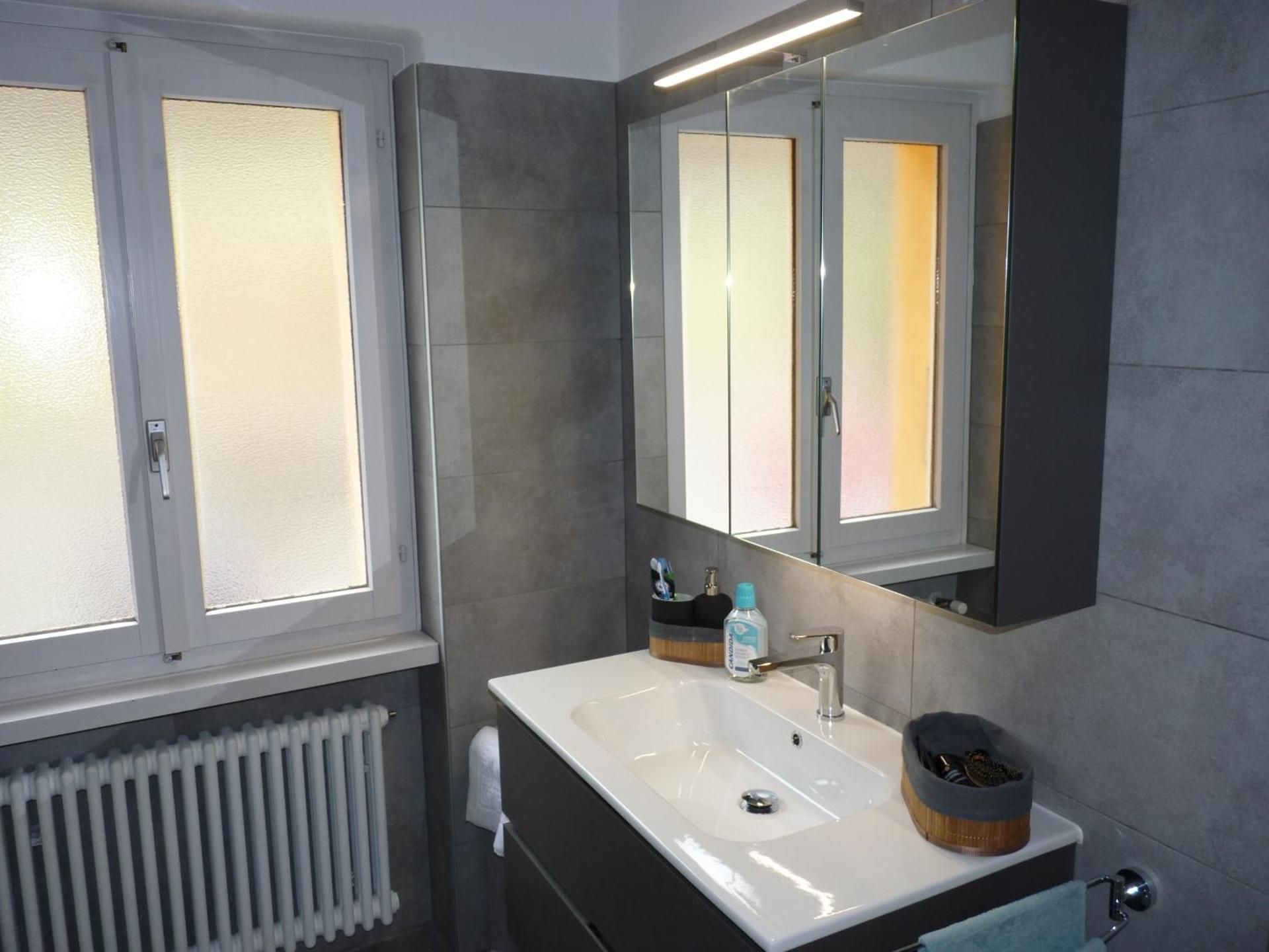 Deluxe Double Room with Shared Bathroom