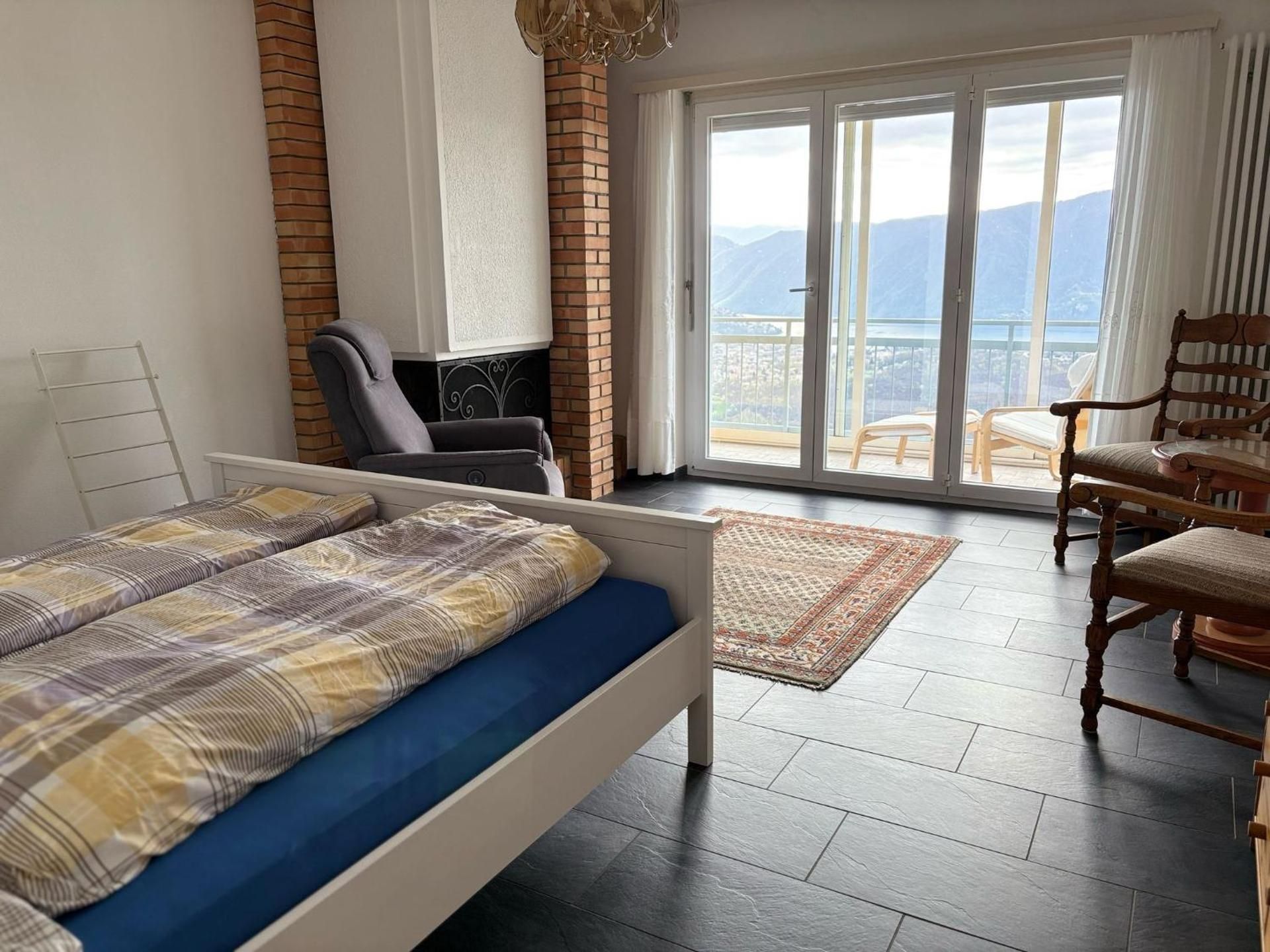 Two-Bedroom Apartment with Lake View