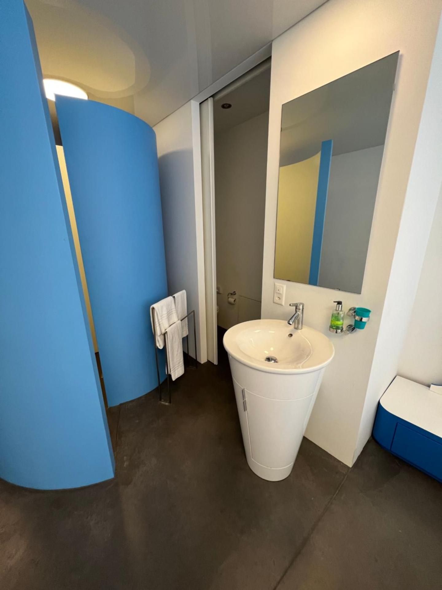 Chromotel self check-in Standard Twin Room