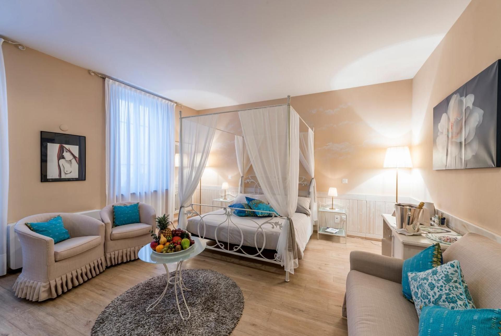 Superior Double Room with Lake View