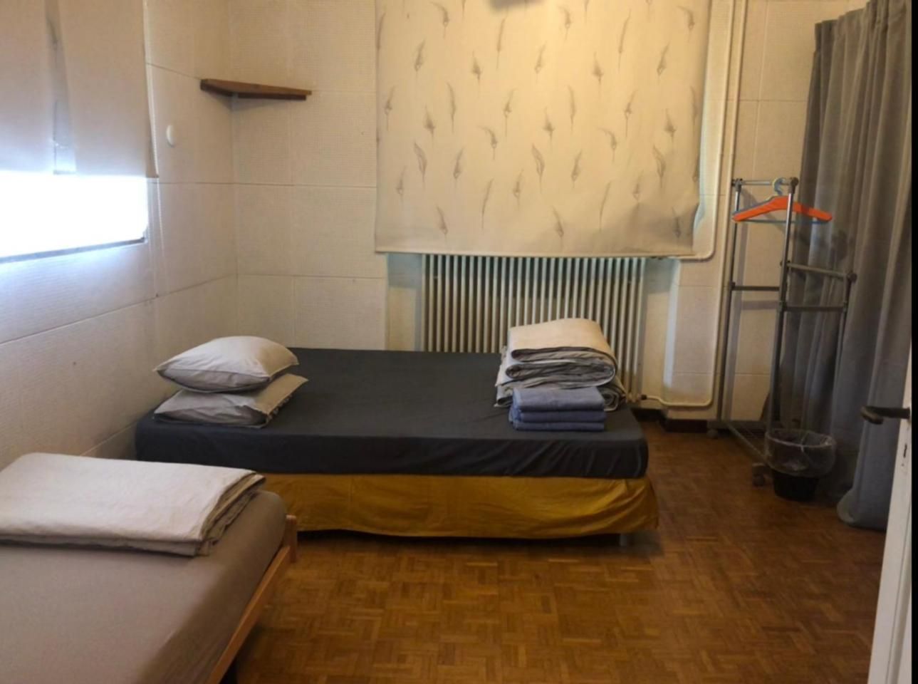 Economy Triple Room with Shared Bathroom