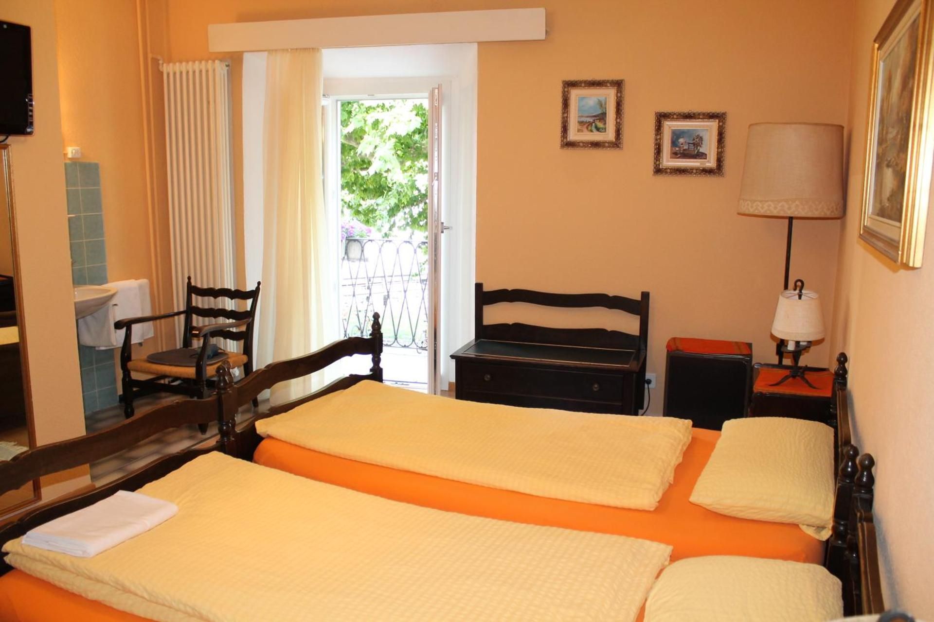 Osteria Battello Double or Twin Room with Shared Bathroom