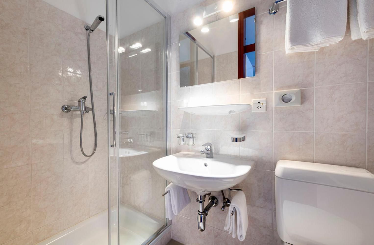 Hotel Atlantico self check-in Standard Double or Twin Room 2