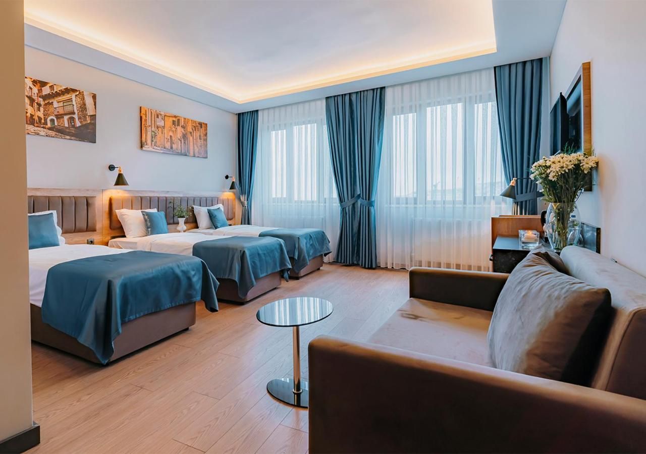 Deluxe Double Room with Sea View