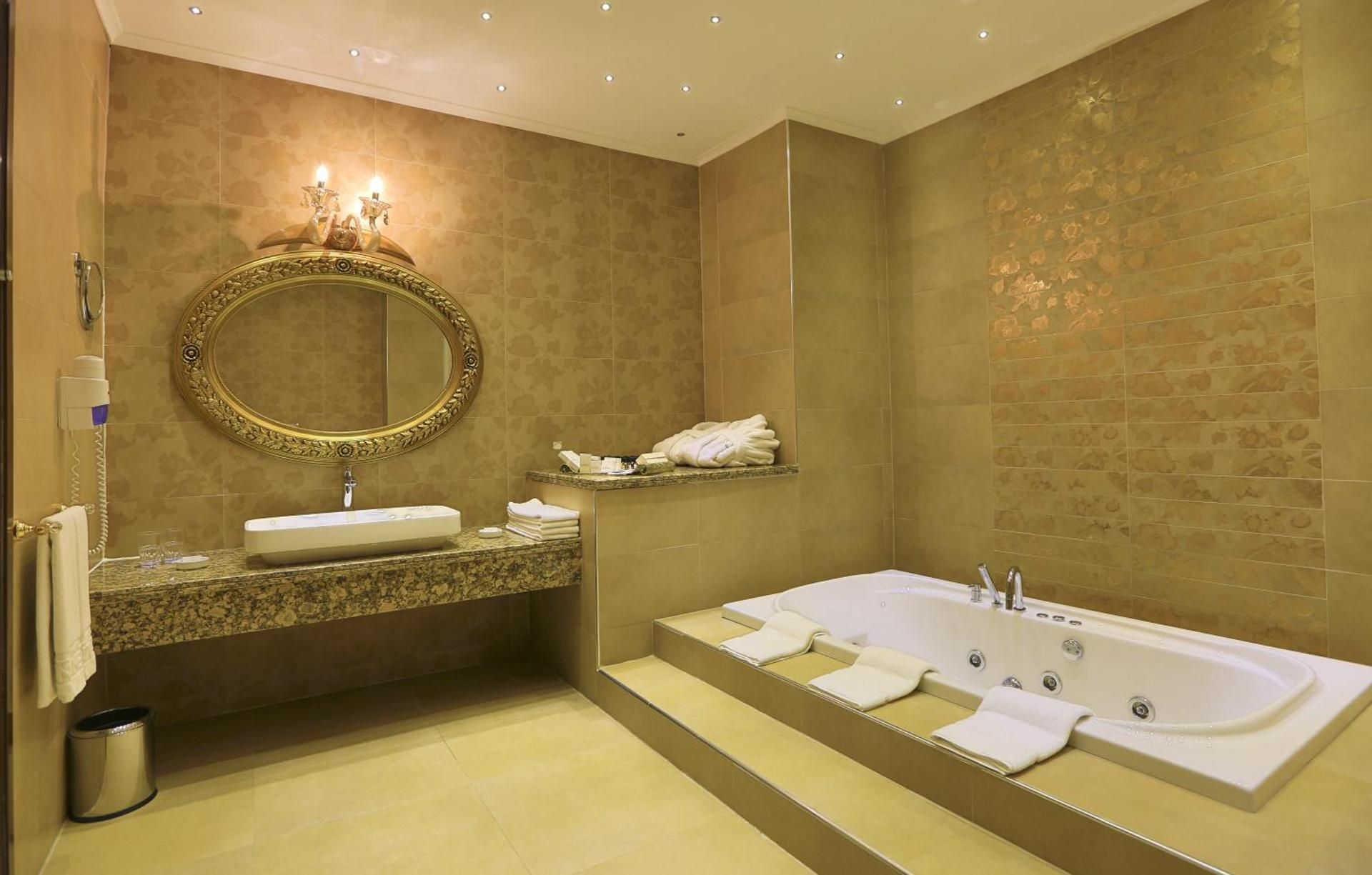 One-Bedroom King Suite with Sofa Bed