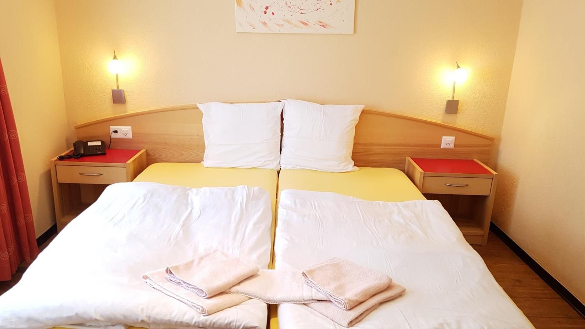 Basic Double Room
