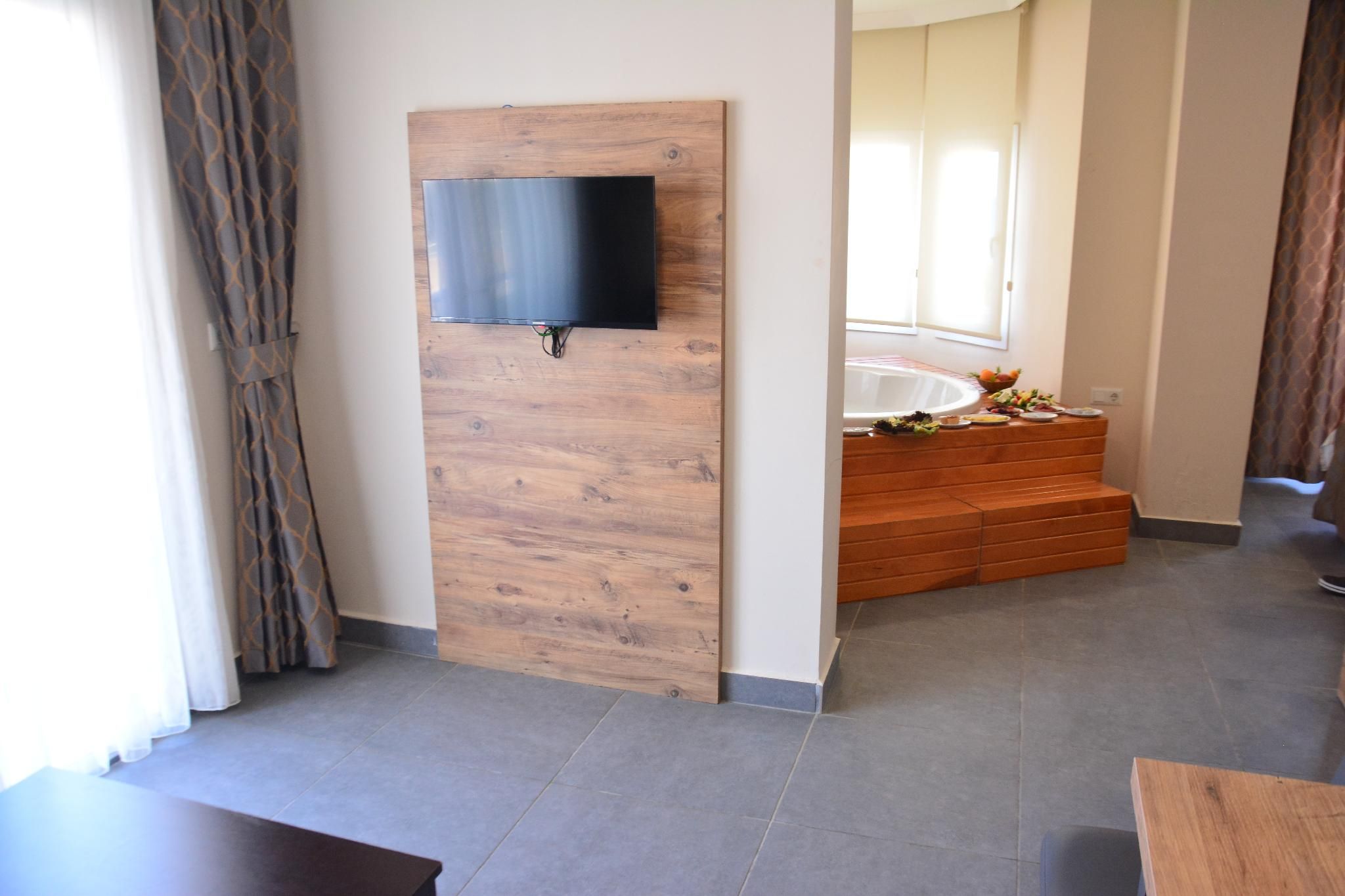 Jacuzzi Suite Sea view