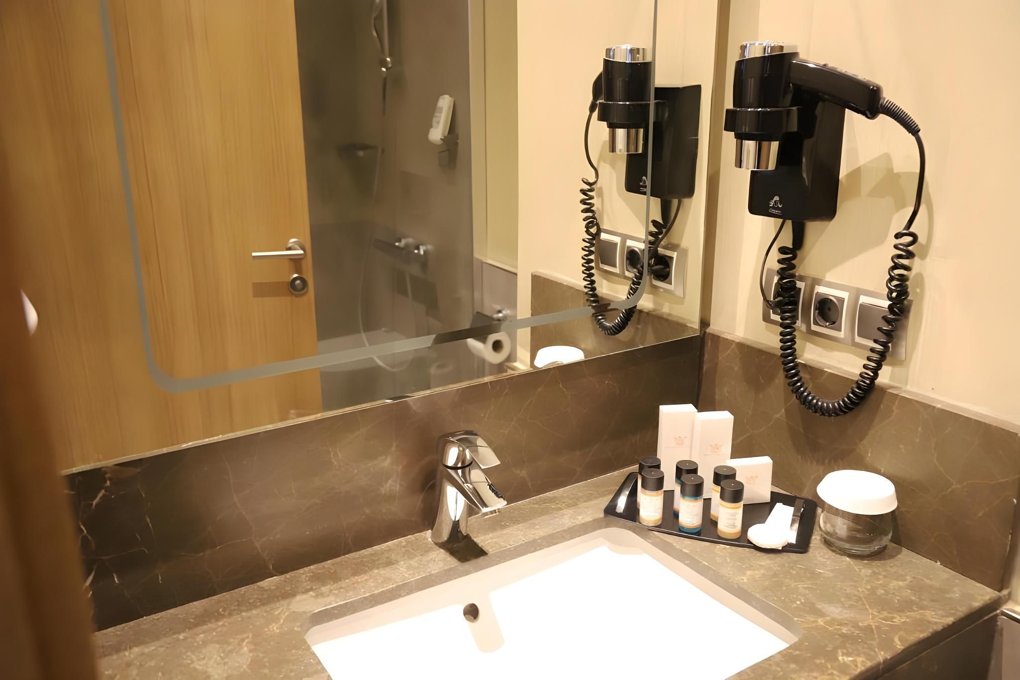 Orange Palace Eskişehir  Deluxe Twin Room Type A 3