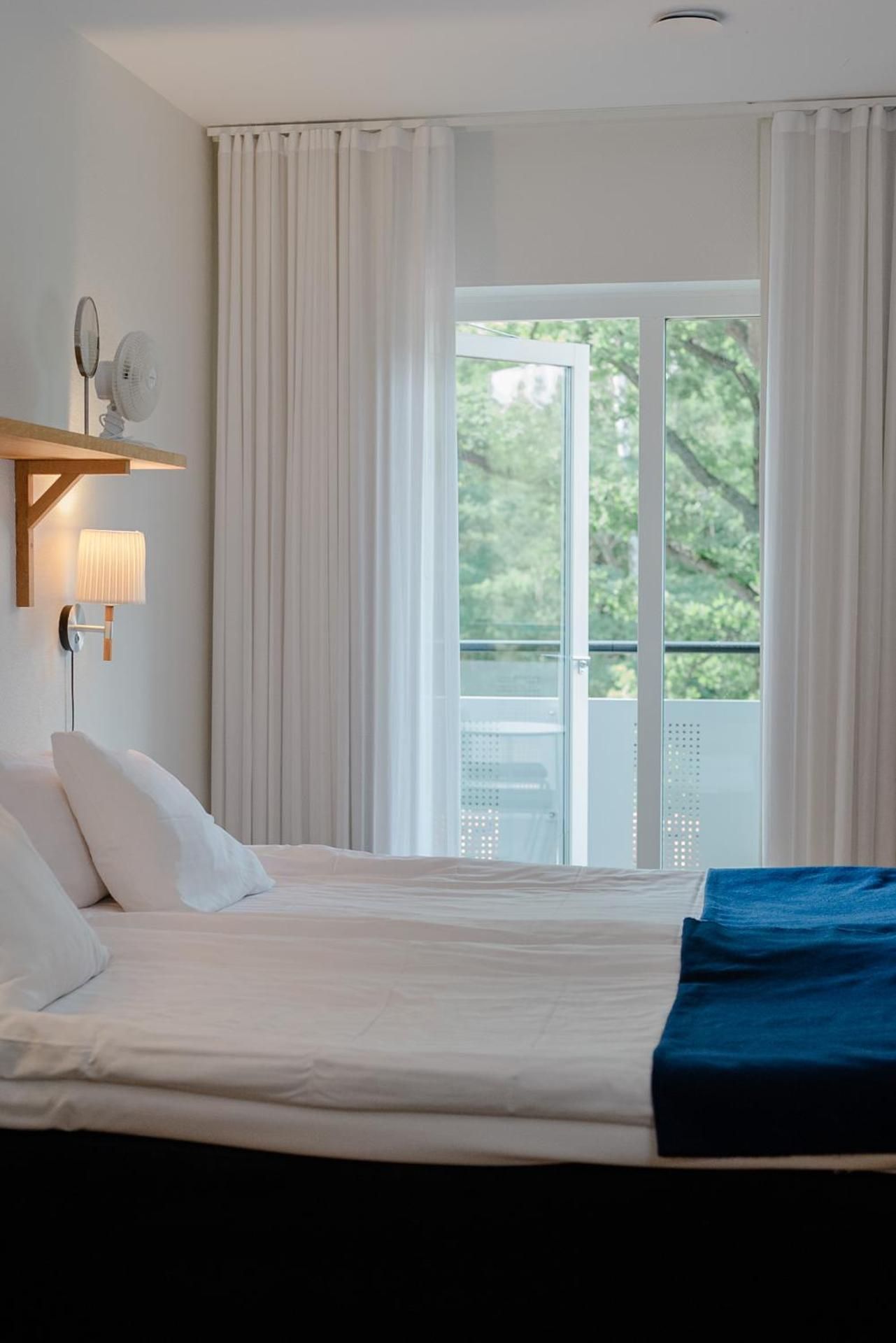 Double or Twin Room with Balcony