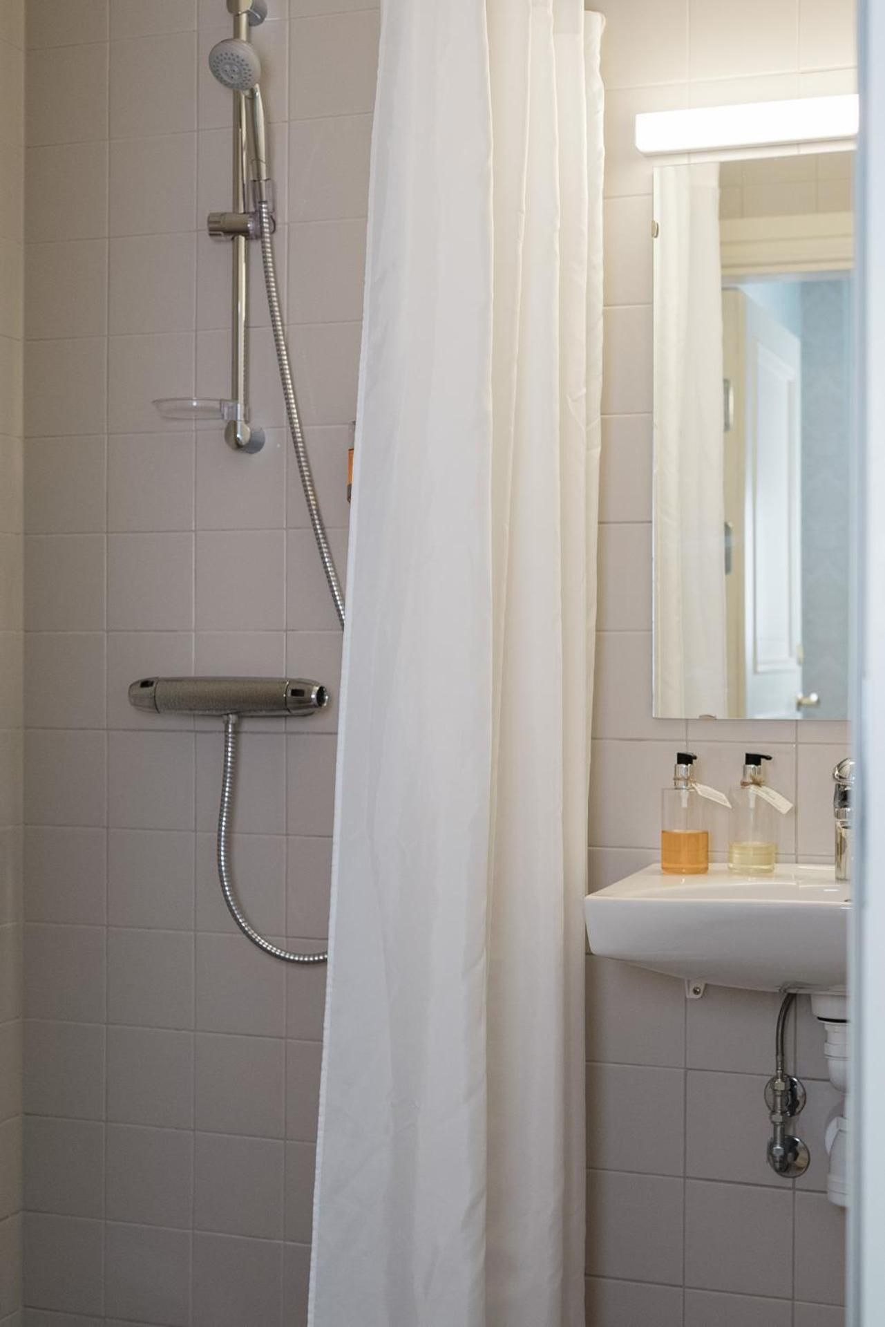 Small Twin Room