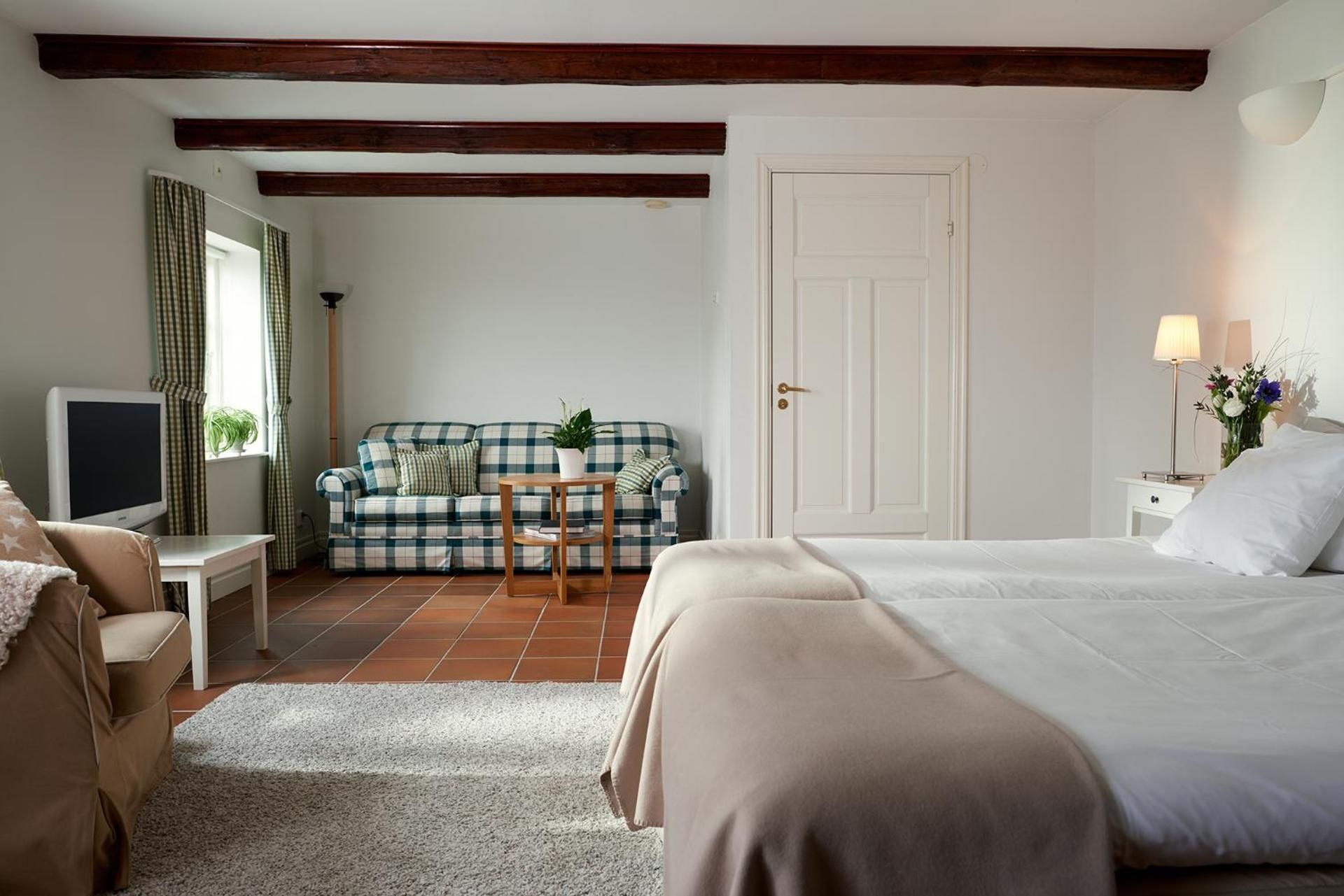 Twin Room with Garden View