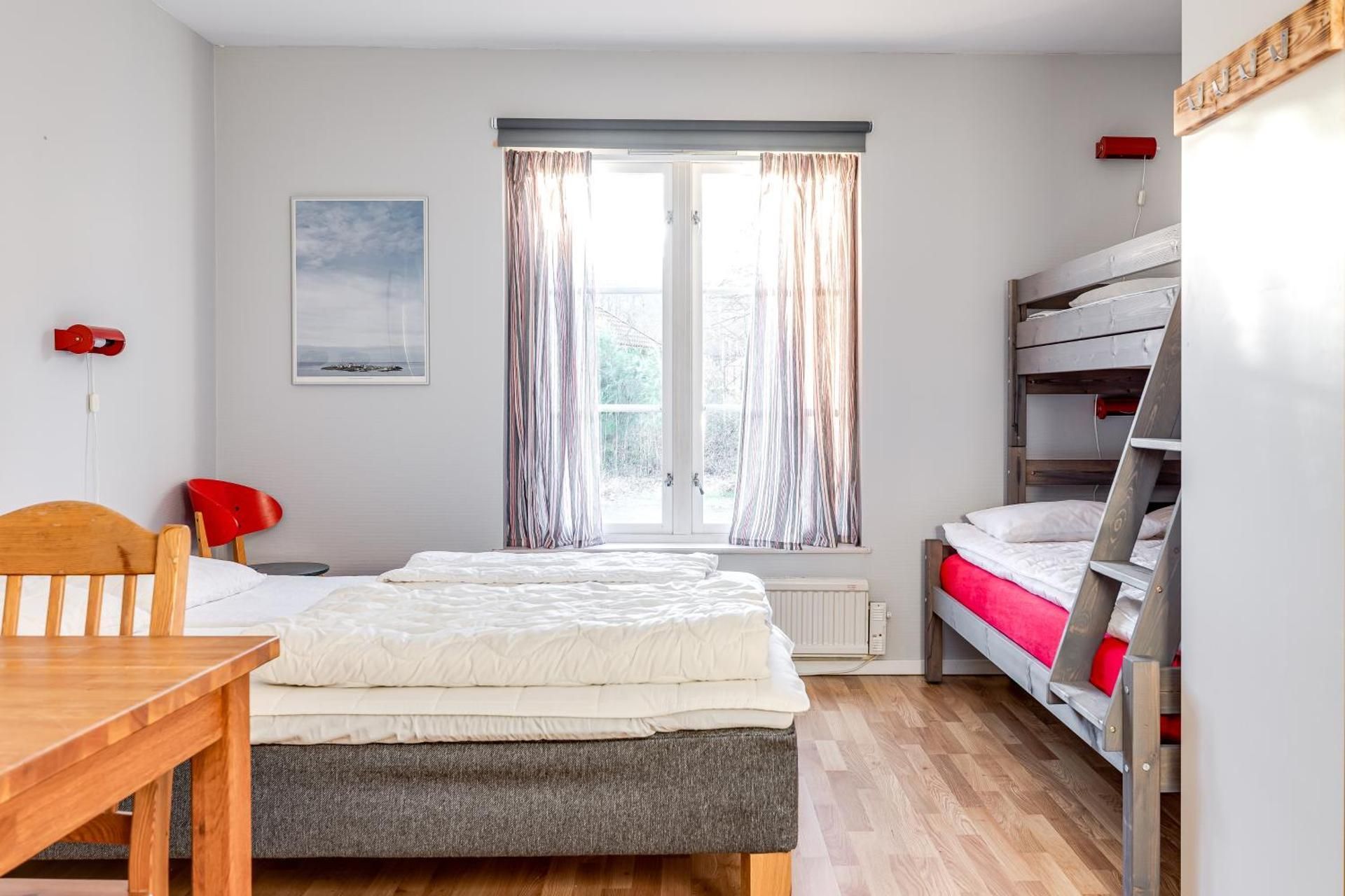 Quadruple Room with Shared Bathroom