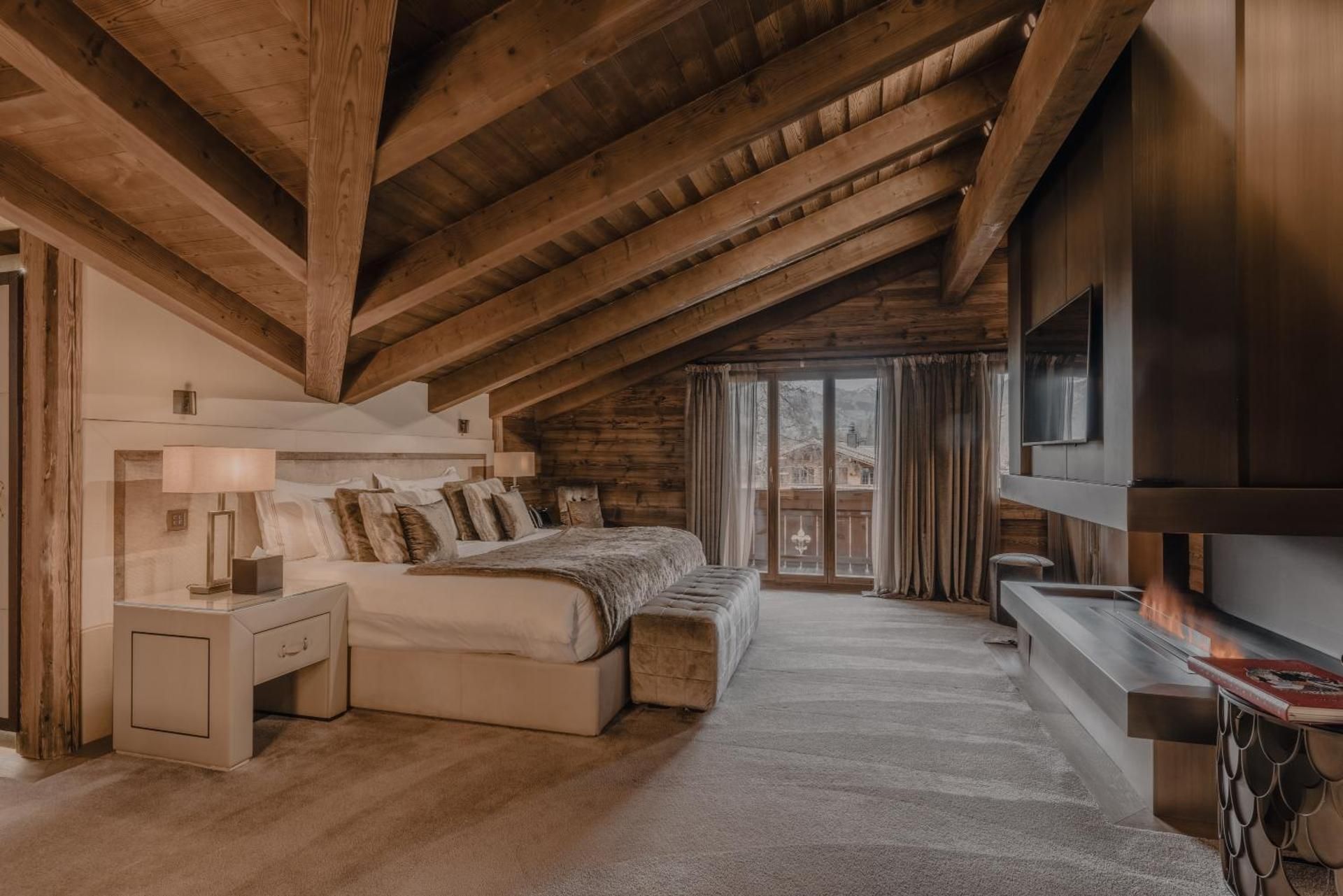 Junior Suite with Balcony