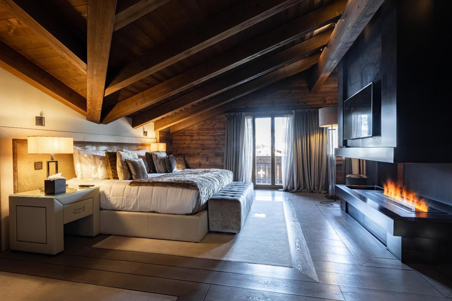 Junior Suite with Balcony
