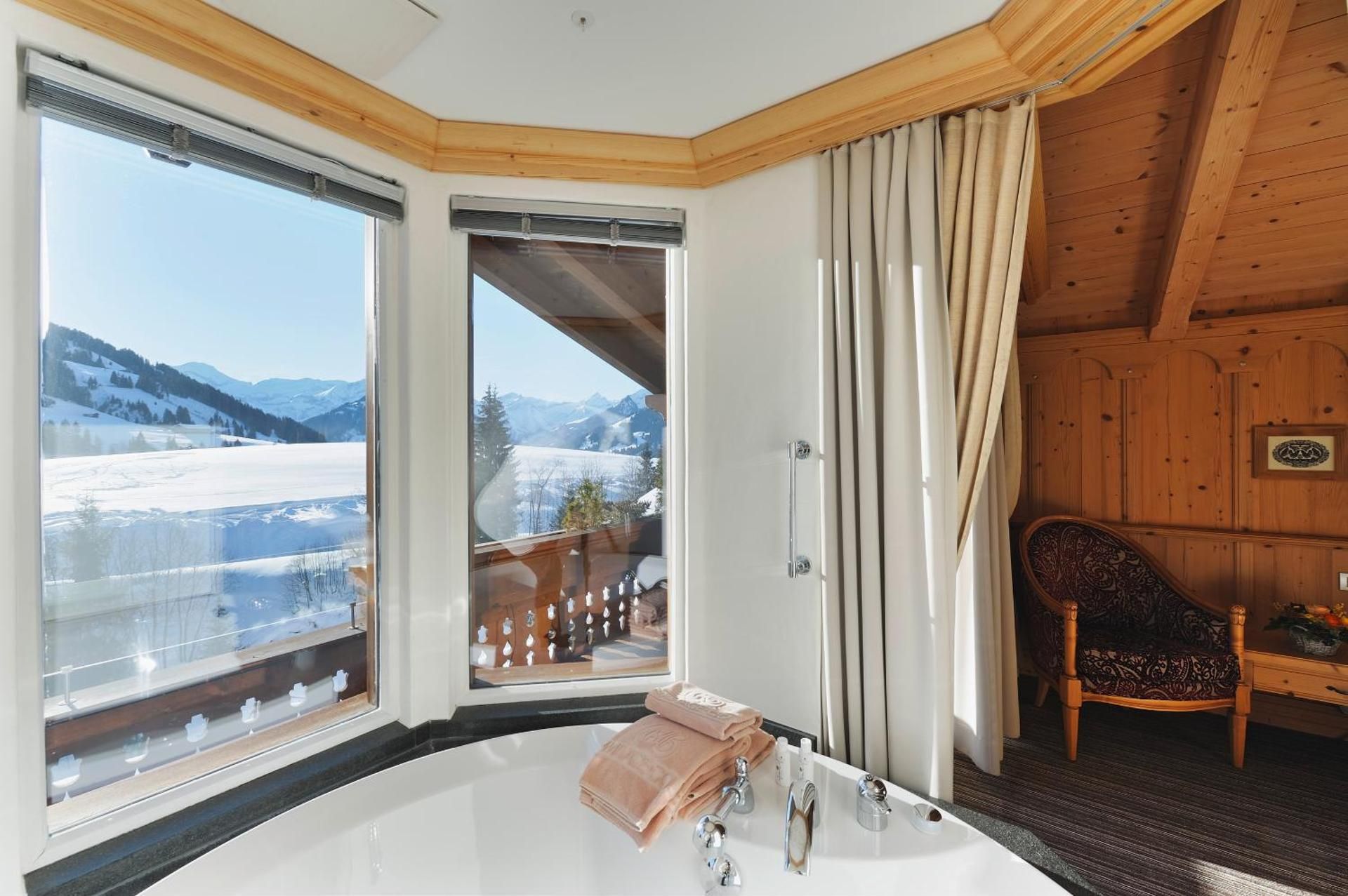 Suite with Spa Bath - Wellness