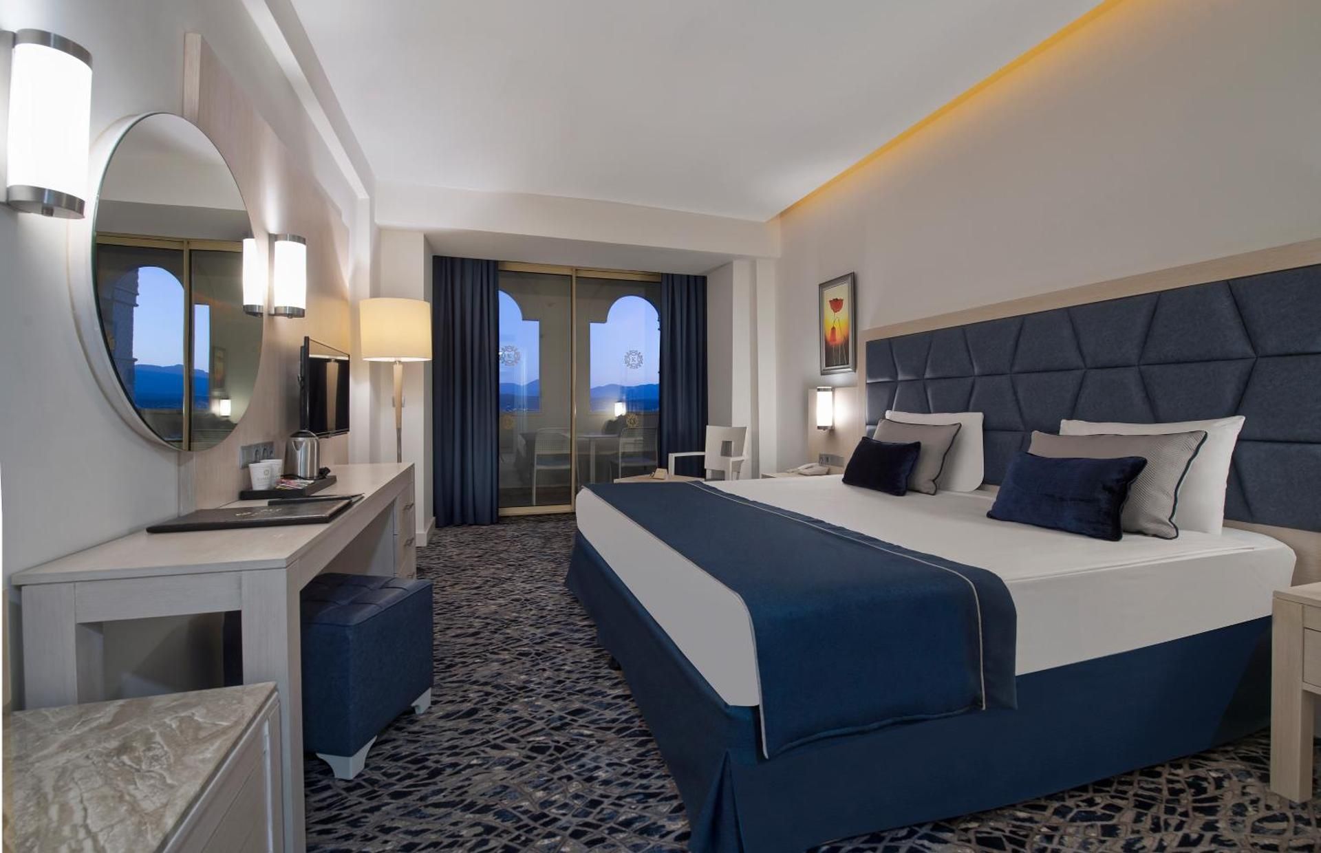 Connection Room Sea Side View