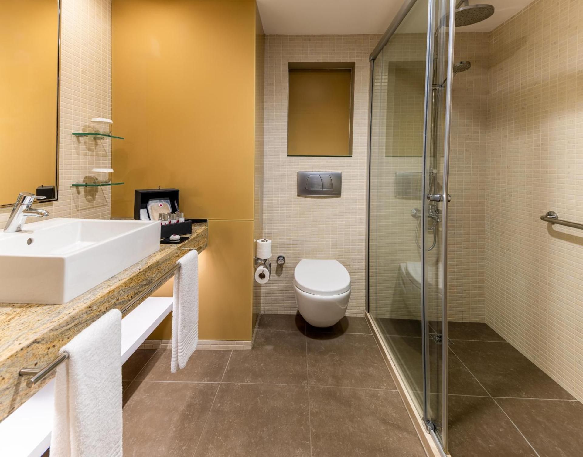 Deluxe Room Direct Sea View