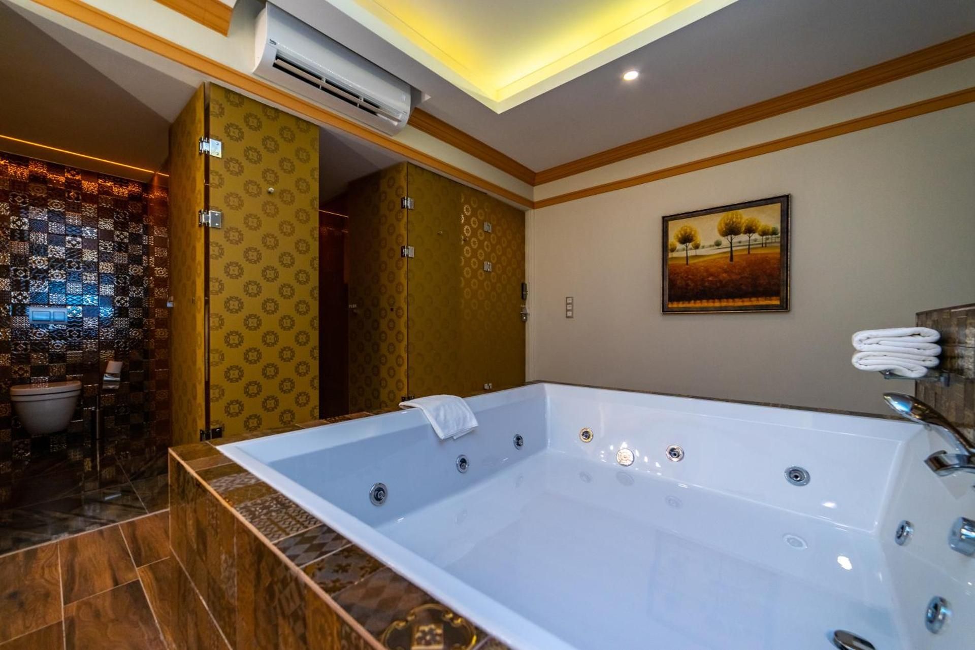 Beach Room with Jacuzzi