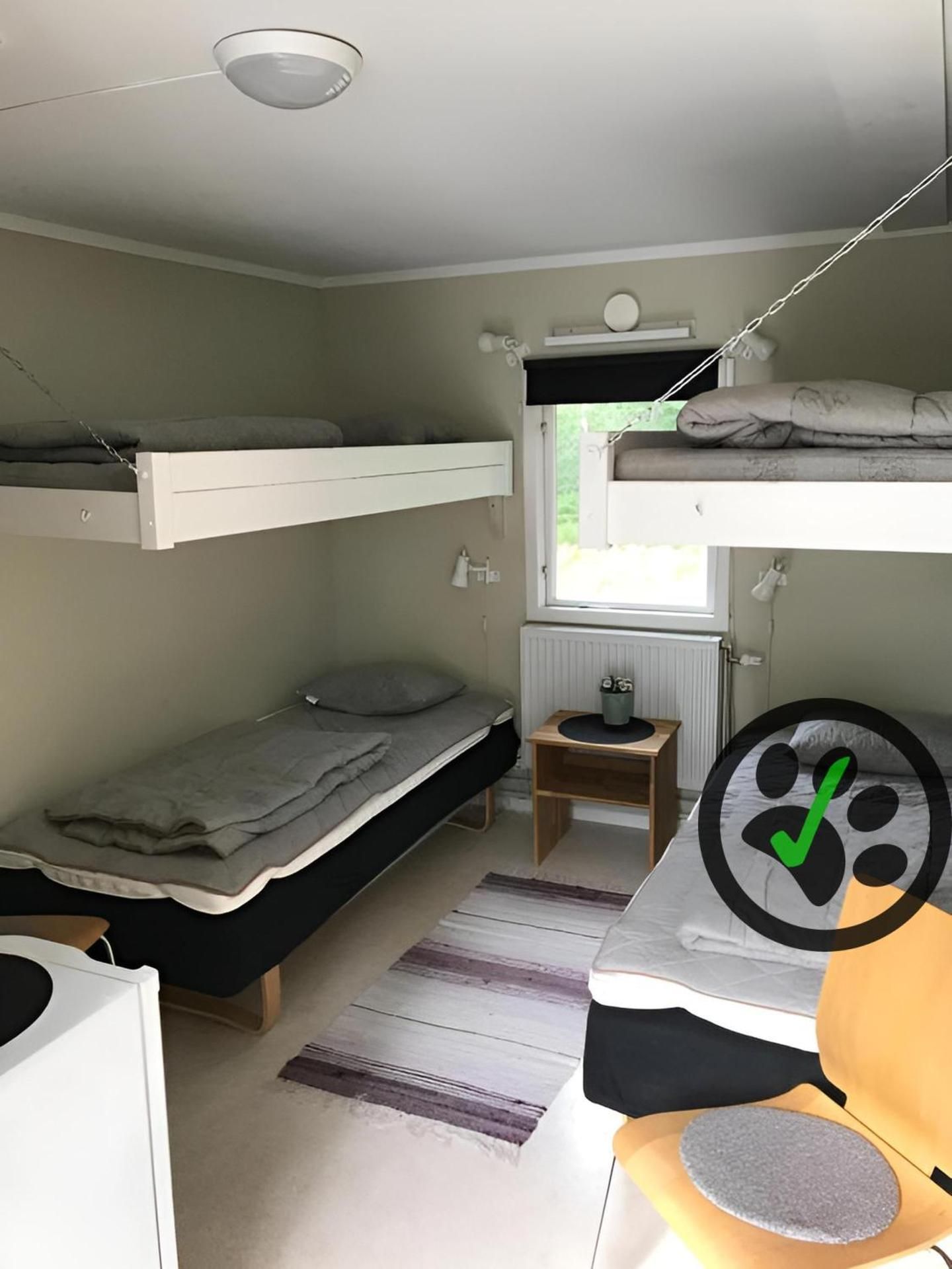 Family Room (2 Adults + 2 Children) Pet Friendly